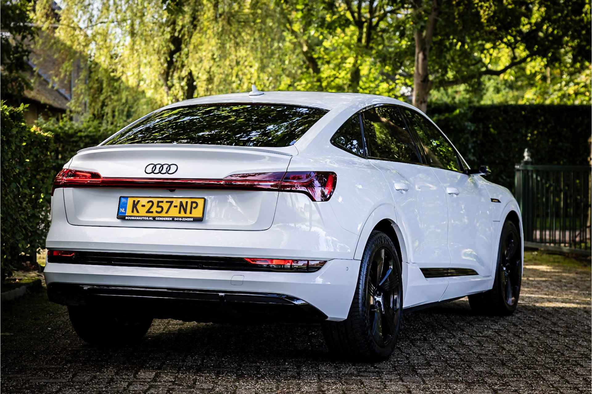 Audi e-tron Sportback 55 quattro S edition 95 kWh RS Stoel Matrix Bang & Olufsen HUD Air Suspension - 4/33