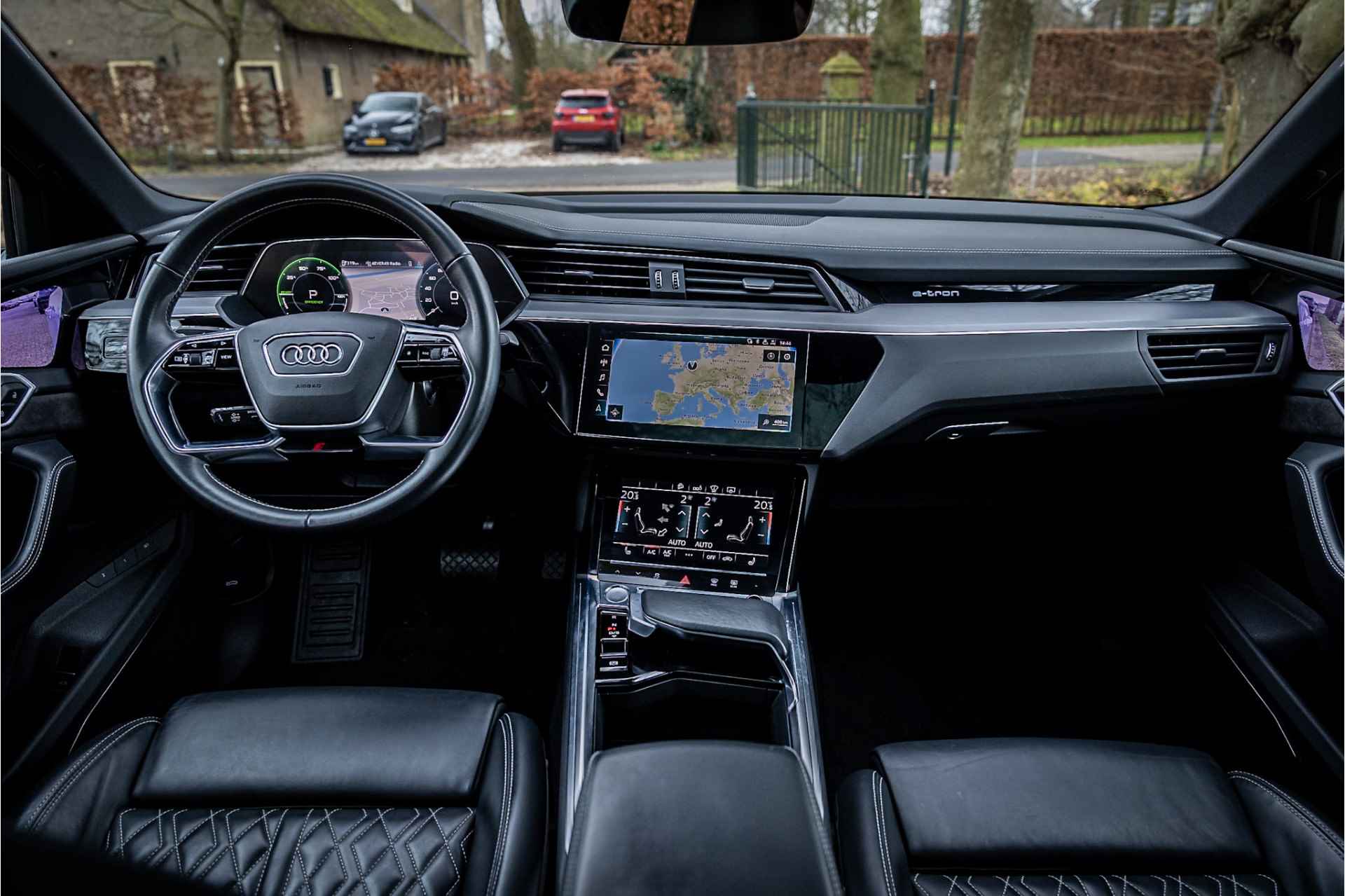 Audi e-tron Sportback 55 quattro S edition 95 kWh RS Stoel Matrix Bang & Olufsen HUD Air Suspension - 8/33