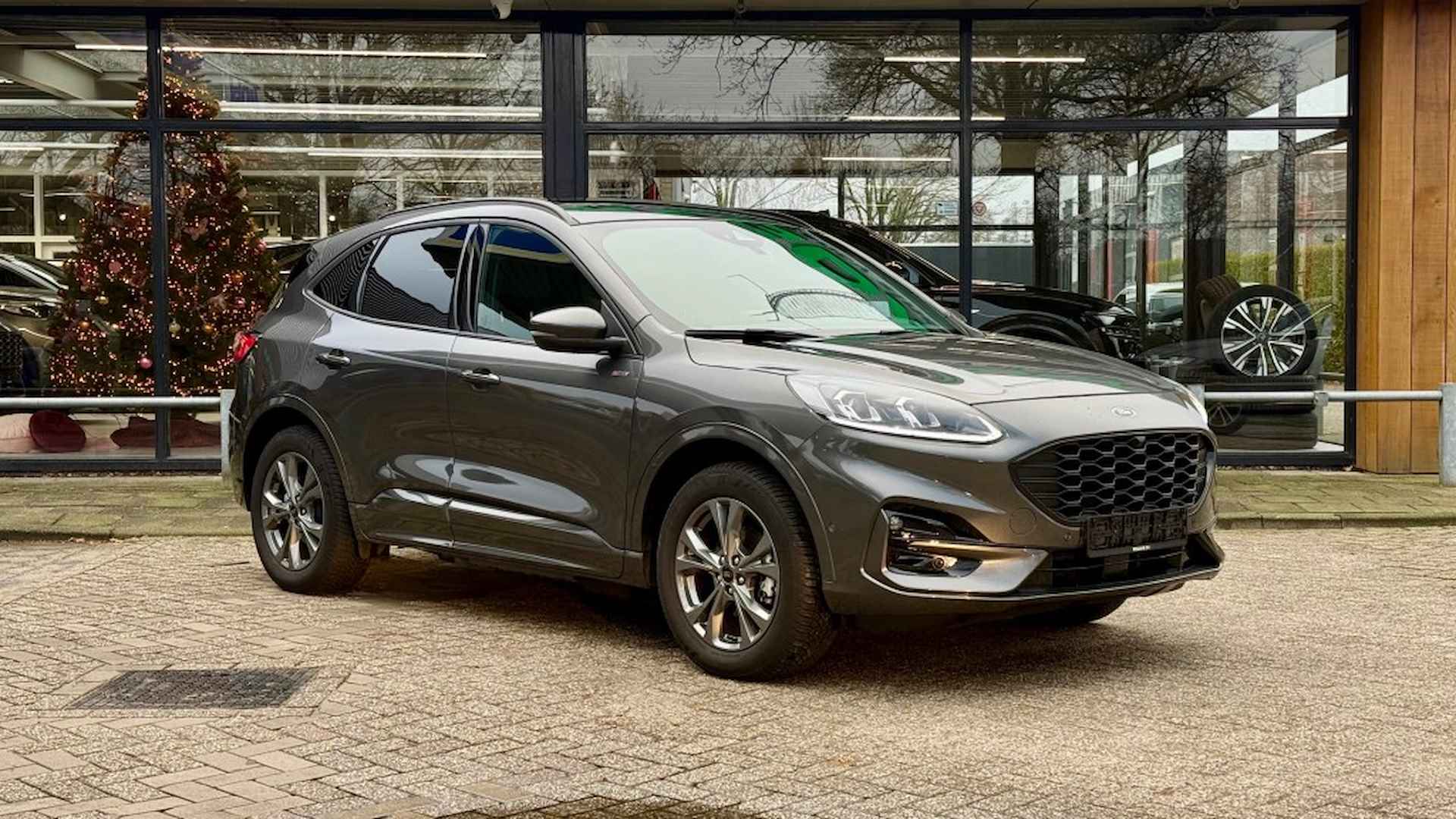 FORD Kuga 2.5 PHEV ST-LINE X / FULL OPTIONS / Trekhaak+18inch - 8/25