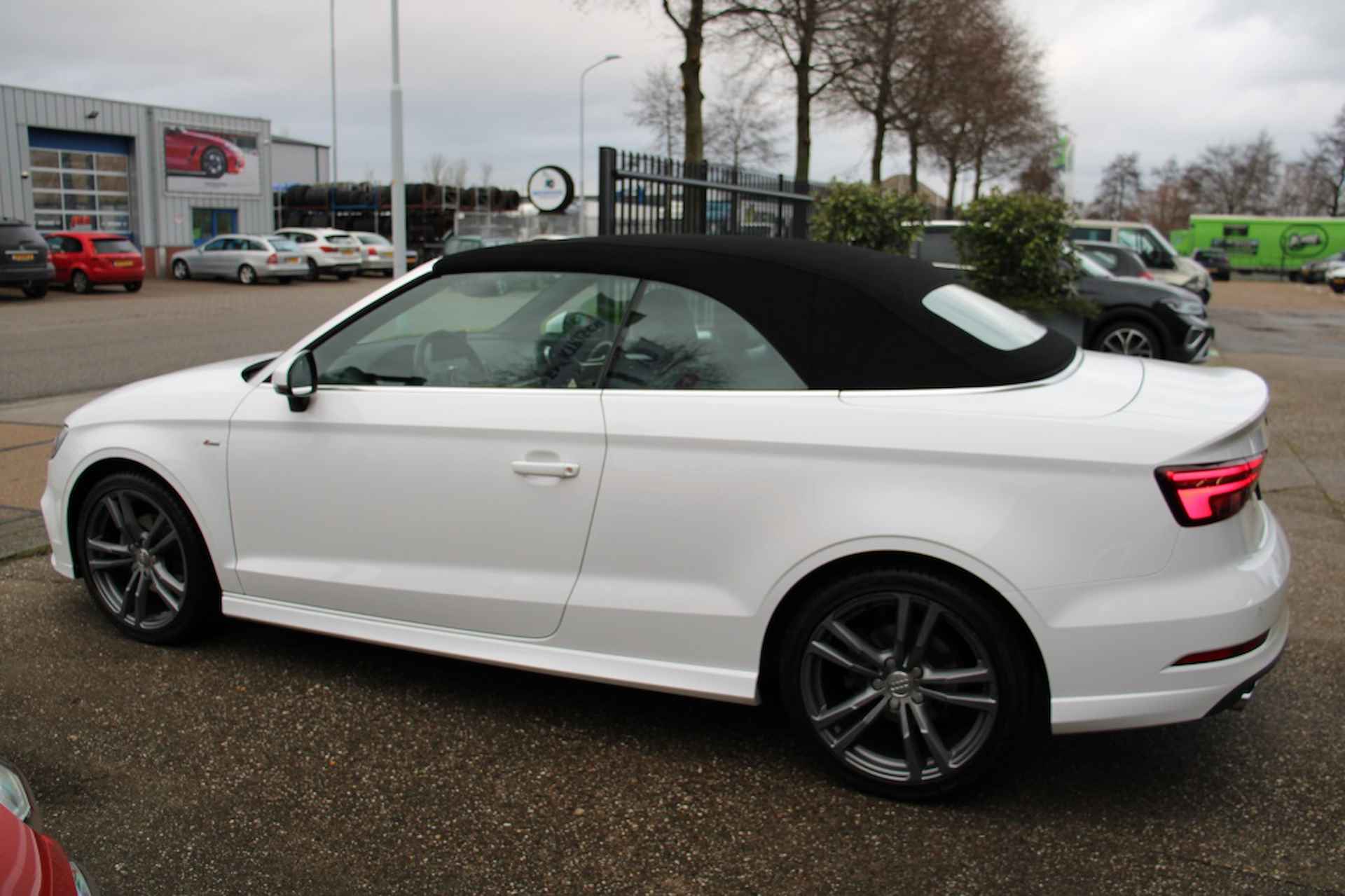 Audi A3 Cabriolet 35 TFSI Adv Sp S-Line - 6/24