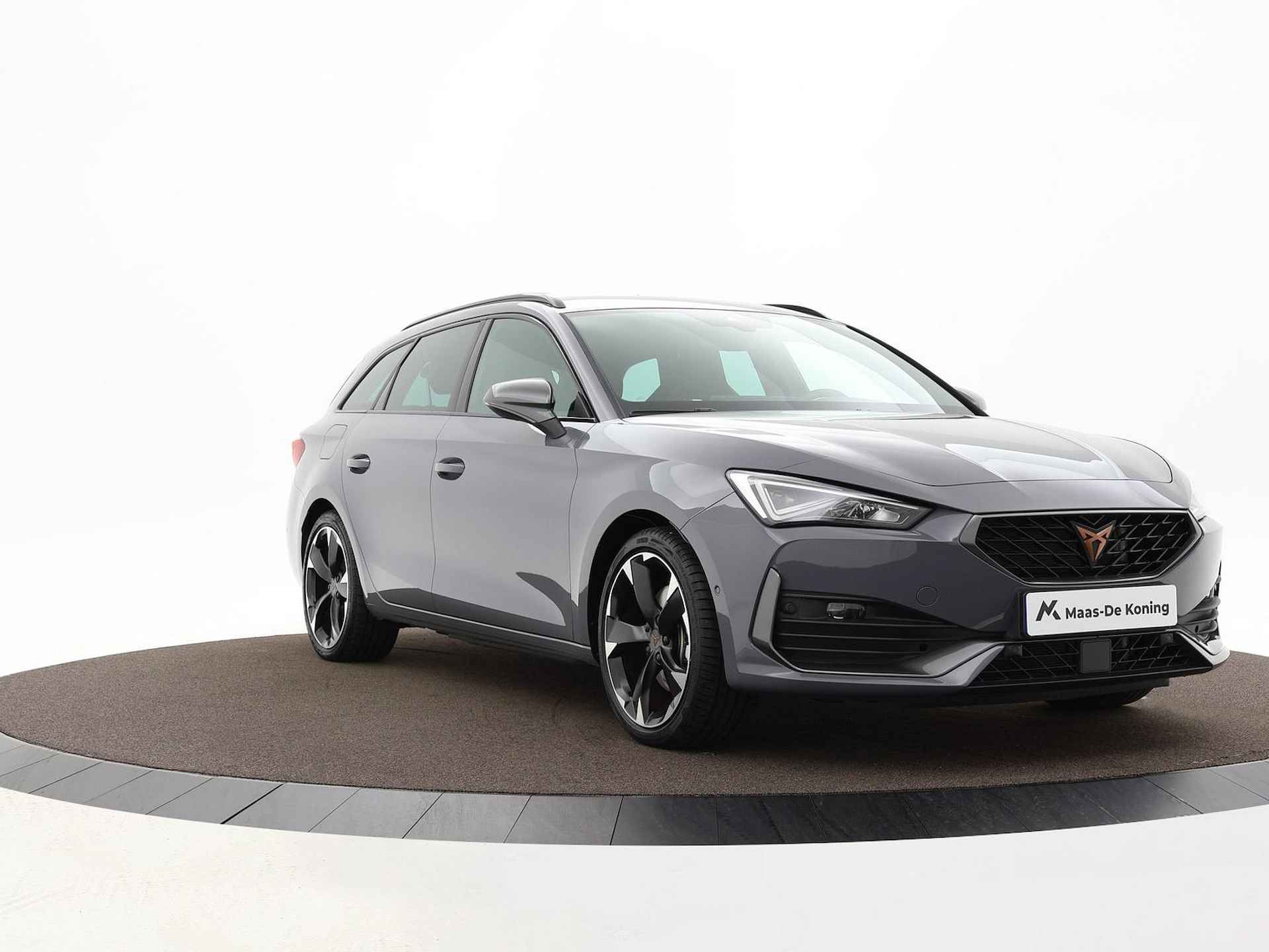 CUPRA Leon Sportstourer 1.4 204pk DSG e-Hybrid Business · Keyless · Camera ­· Park Assist · P-Sensoren · Navi · Full-Link · 18'' Inch · Garantie t/m 19-12-2027 of 100.000km - 33/44