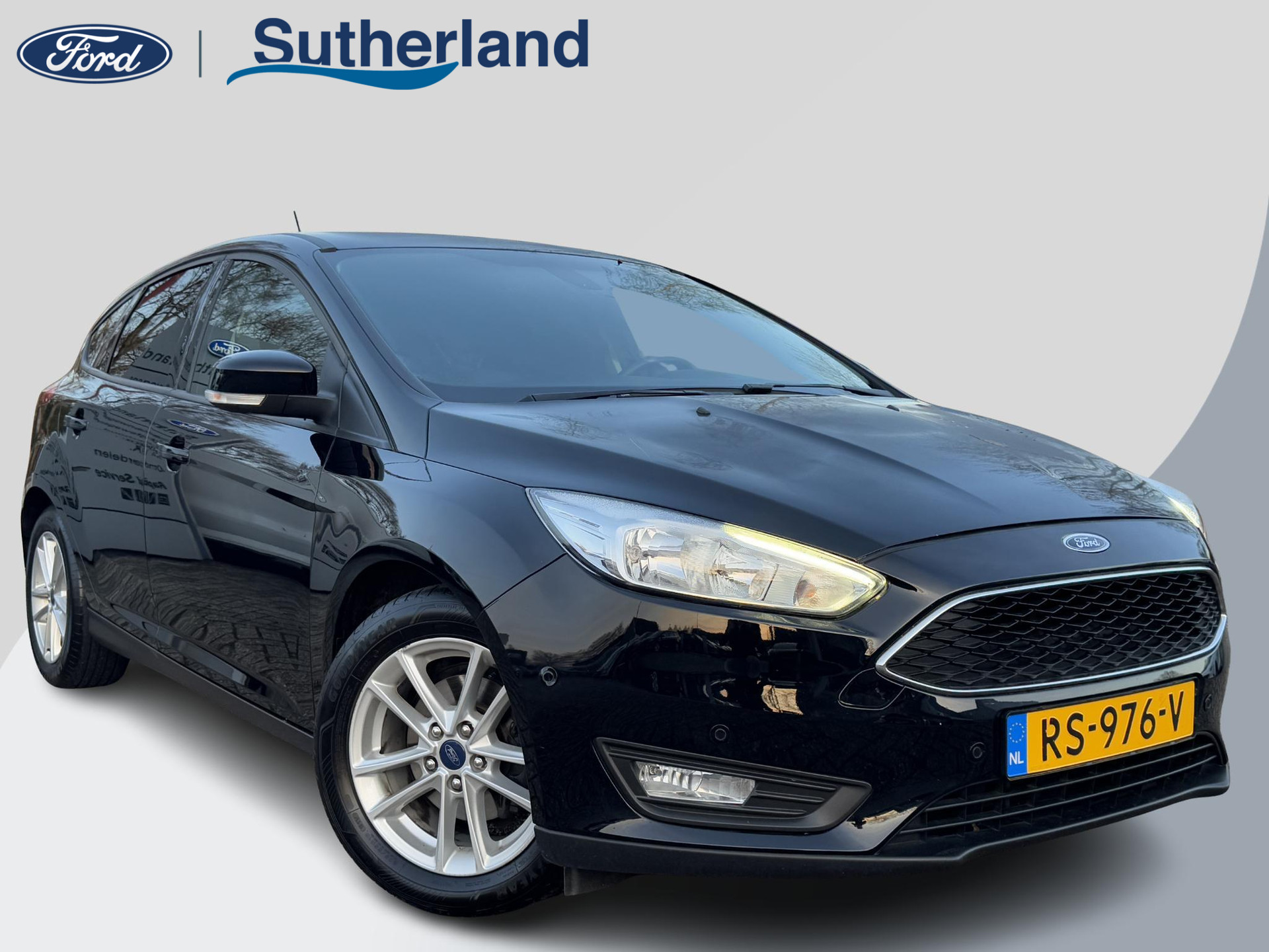 Ford Focus 1.0 Ecoboost Titanium 125pk Trekhaak | Cruise control | Getint glas | 5 deurs | Apple Carplay / Android auto | Achteruitrijcamera