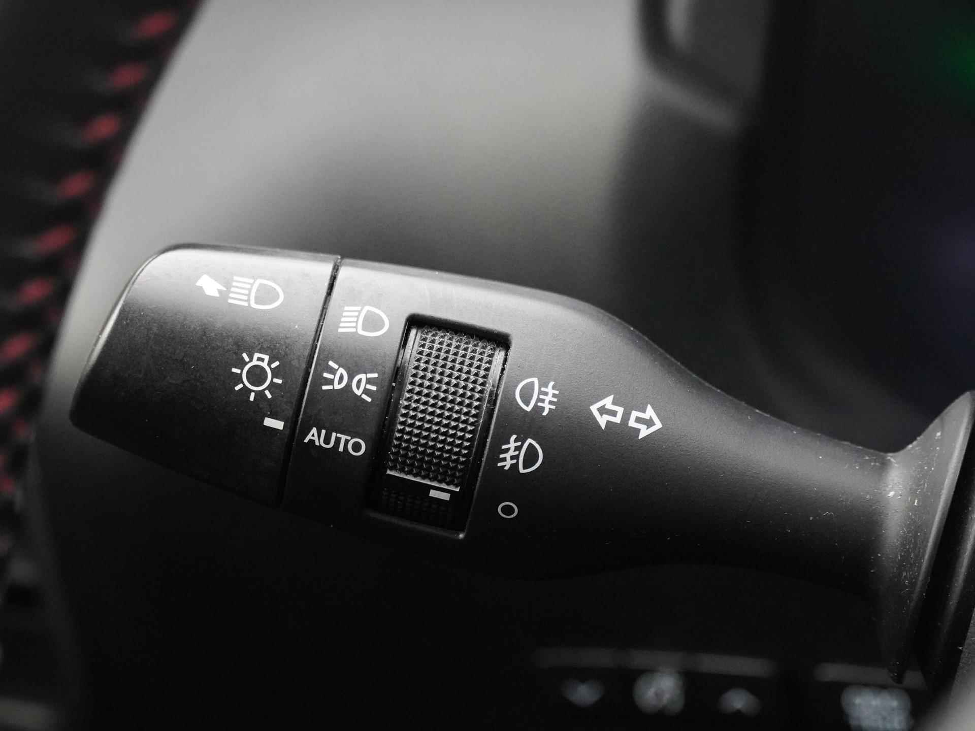 Lexus NX 300h AWD F Sport Line | Adaptive Cruise Control | Stuurwielverwarming | Panoramadak | DAB - 16/32