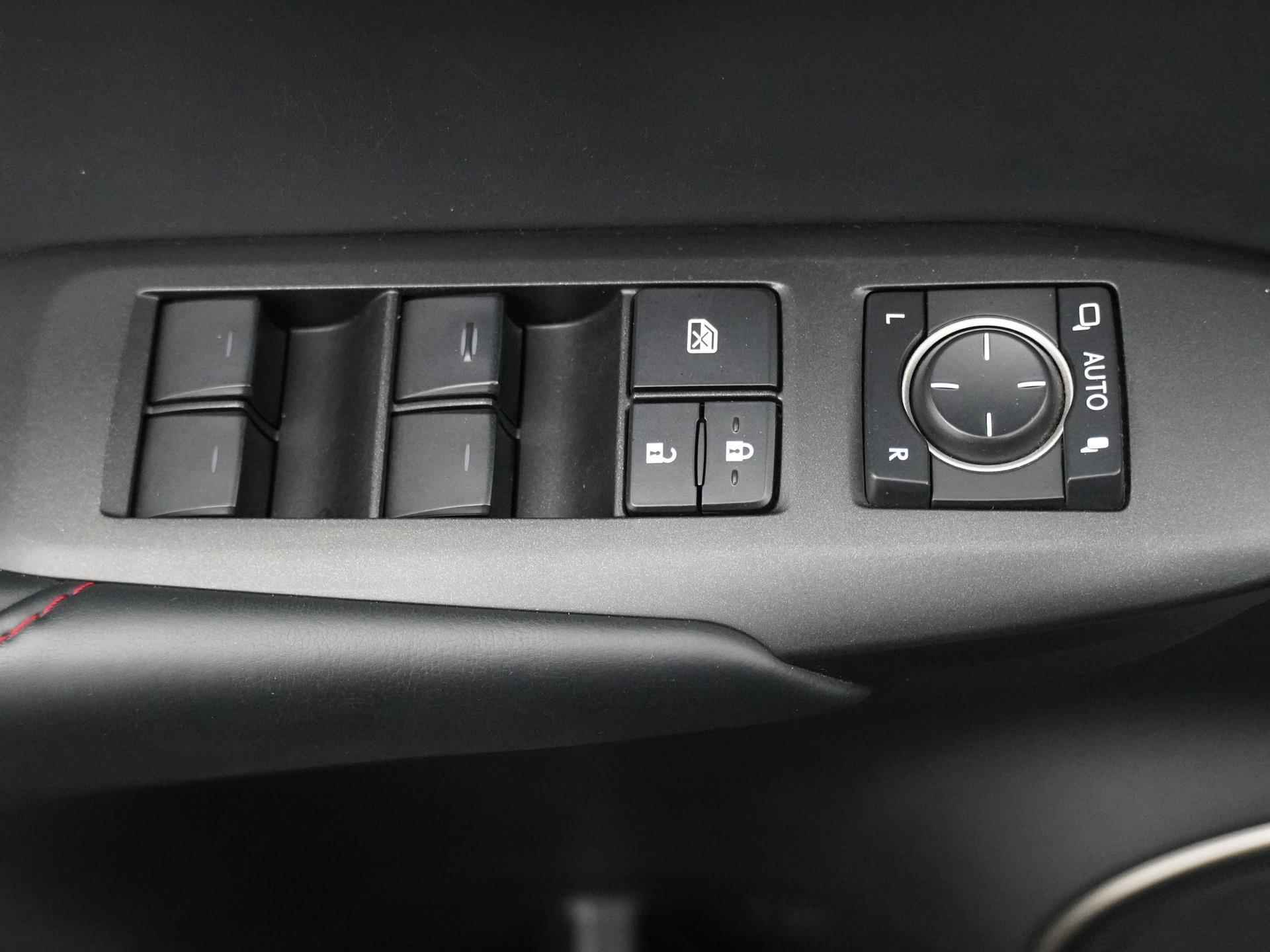 Lexus NX 300h AWD F Sport Line | Adaptive Cruise Control | Stuurwielverwarming | Panoramadak | DAB - 26/32