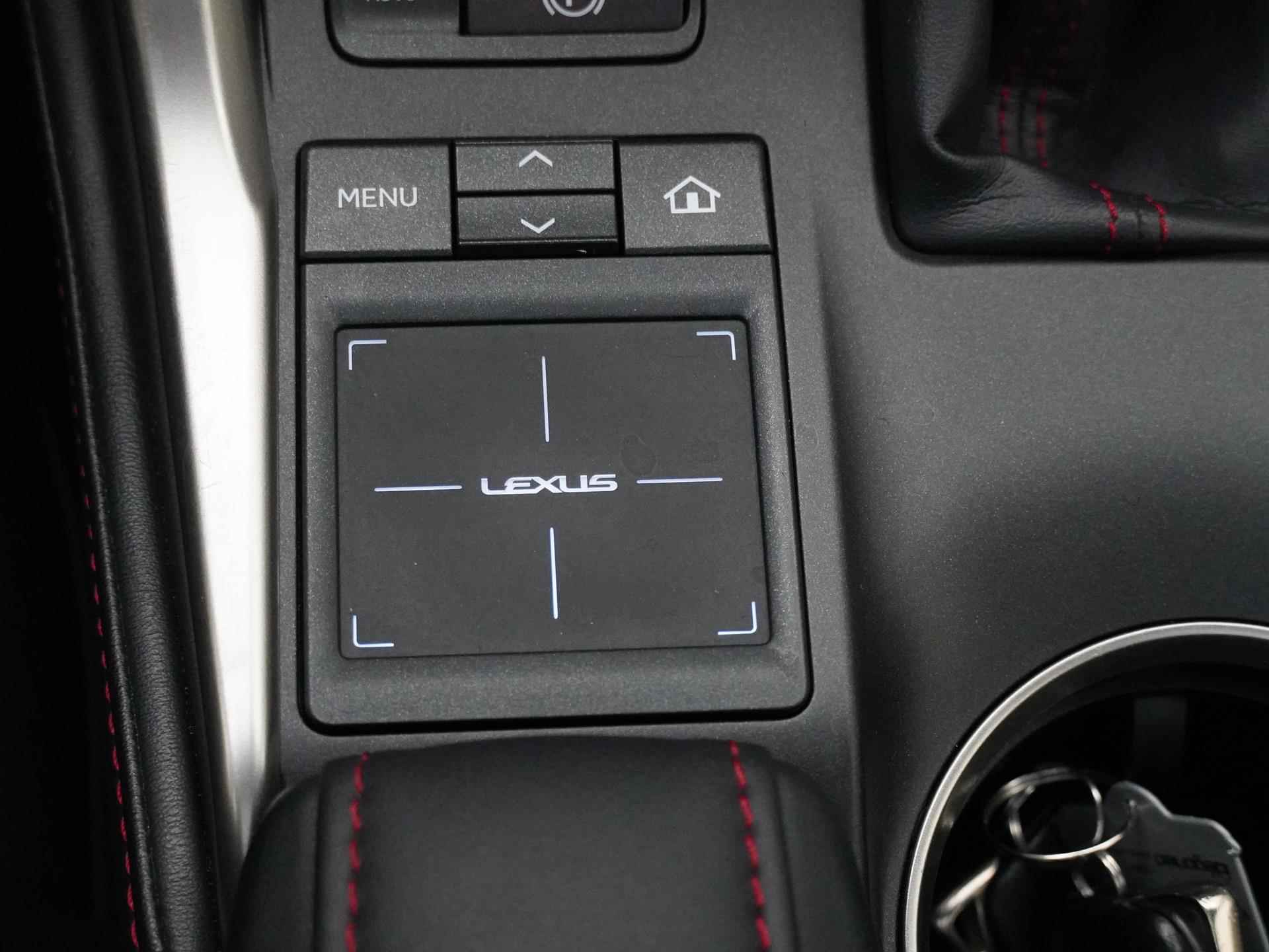 Lexus NX 300h AWD F Sport Line | Adaptive Cruise Control | Stuurwielverwarming | Panoramadak | DAB - 28/32