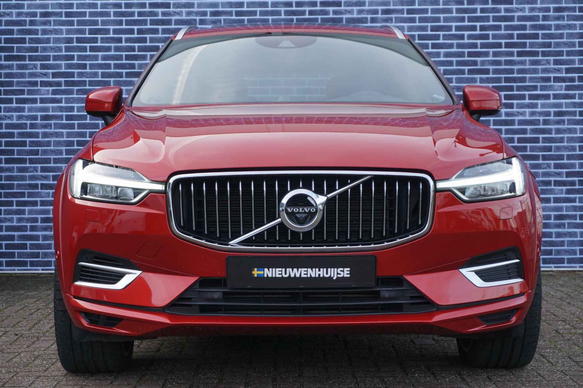 Volvo XC60 2.0 T8 Twin Engine AWD Inscription | Luchtvering | Bowers & Wilkins | DAB | Massage | Stoel verwarming + ventilatie | VOL - 15/52