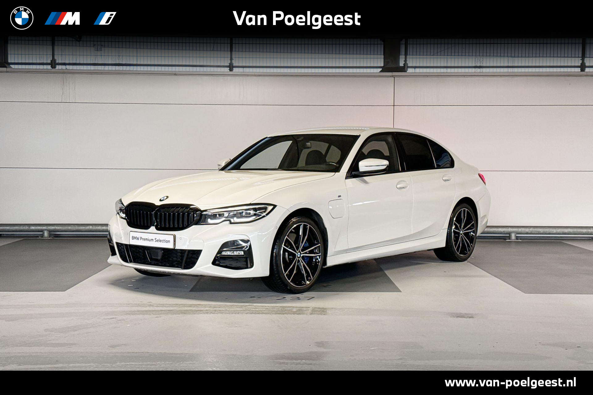 BMW 3 Serie Sedan 330e xDrive Business Edition Plus