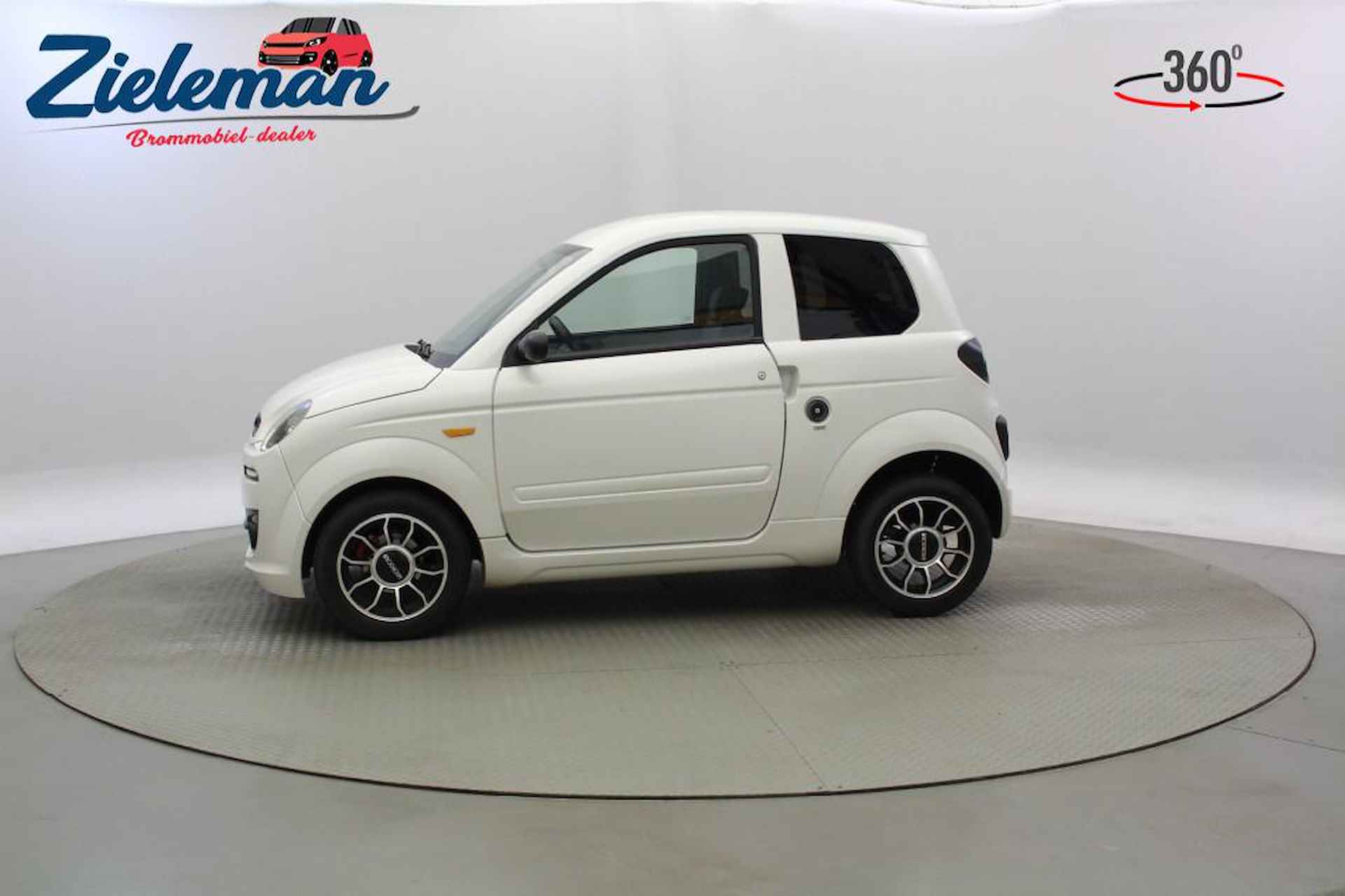 MICROCAR M.go DCI Dynamic - 2019 - 18.810 KM - 16/25