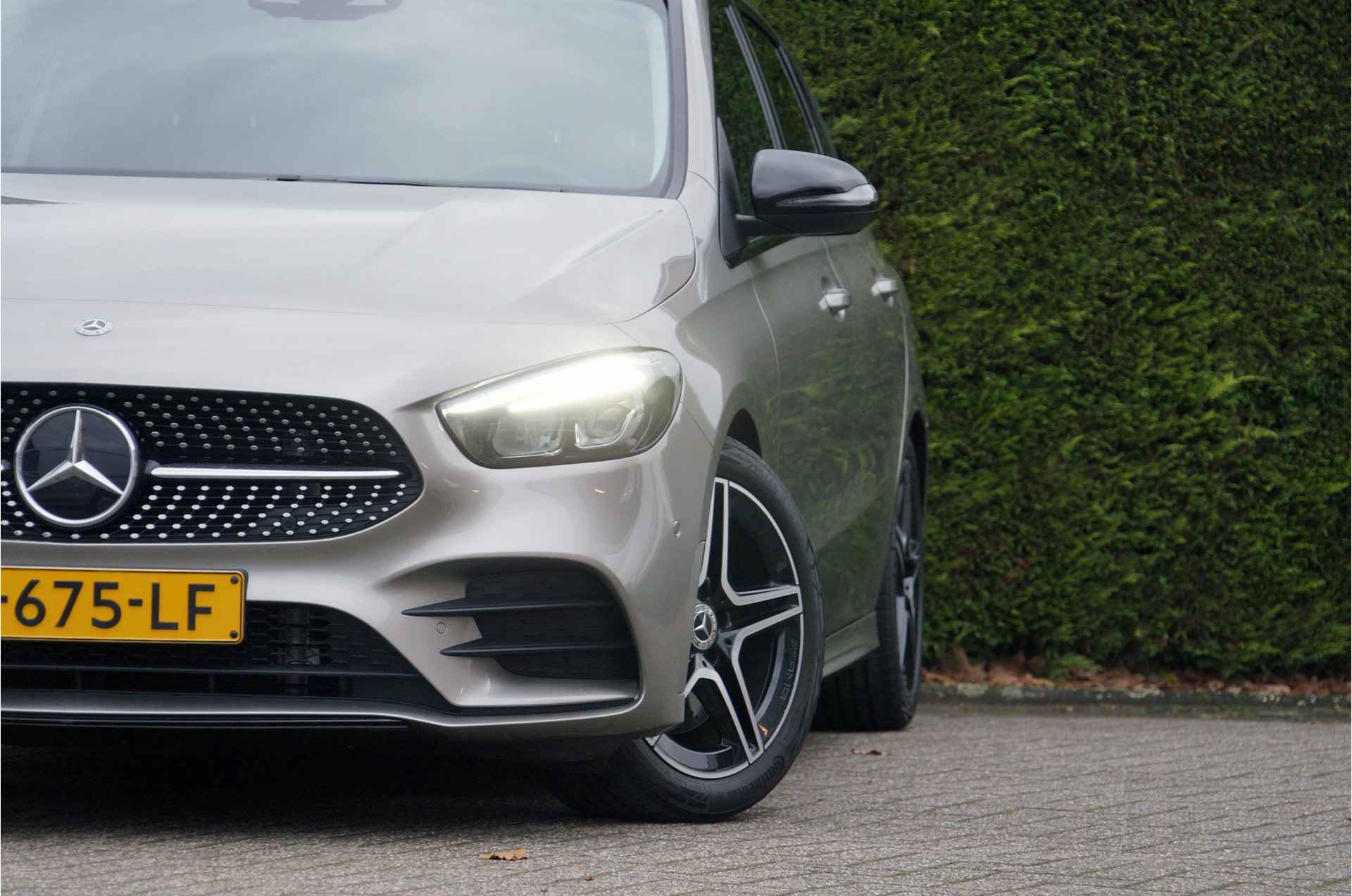 Mercedes-Benz B-Klasse B 250 4M AMG line Night | Widescreen Carplay Camera AR-navi - 43/67