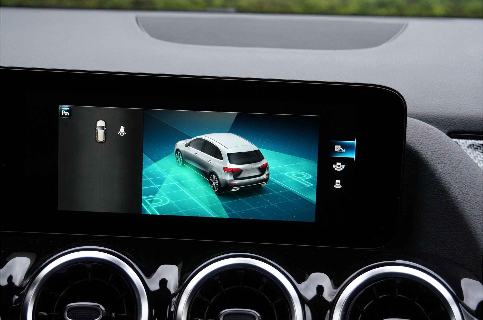 Mercedes-Benz B-Klasse B 250 4M AMG line Night | Widescreen Carplay Camera AR-navi - 52/67