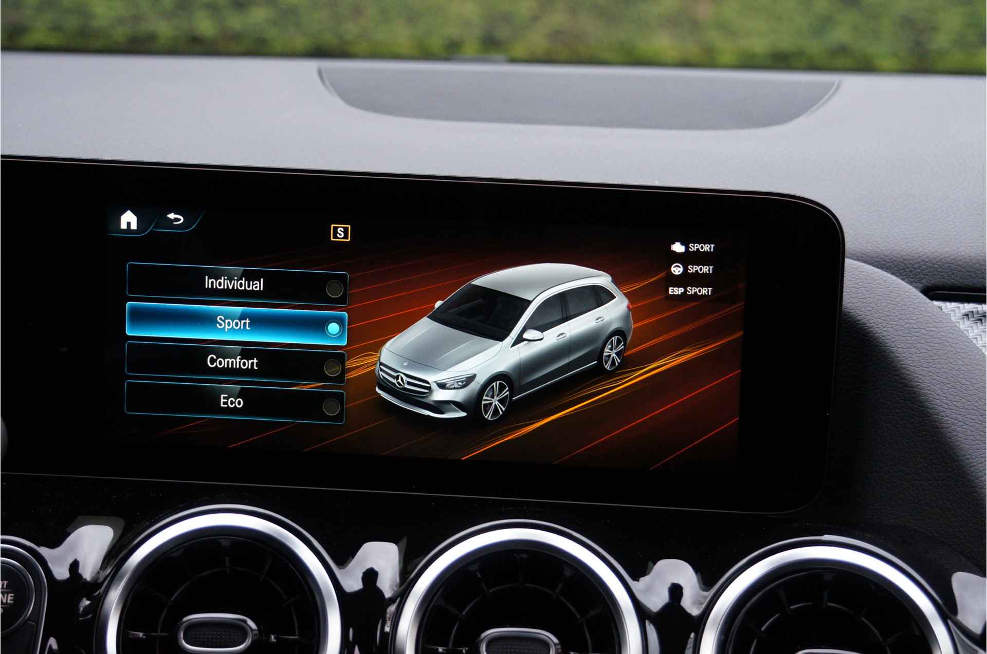 Mercedes-Benz B-Klasse B 250 4M AMG line Night | Widescreen Carplay Camera AR-navi - 54/67