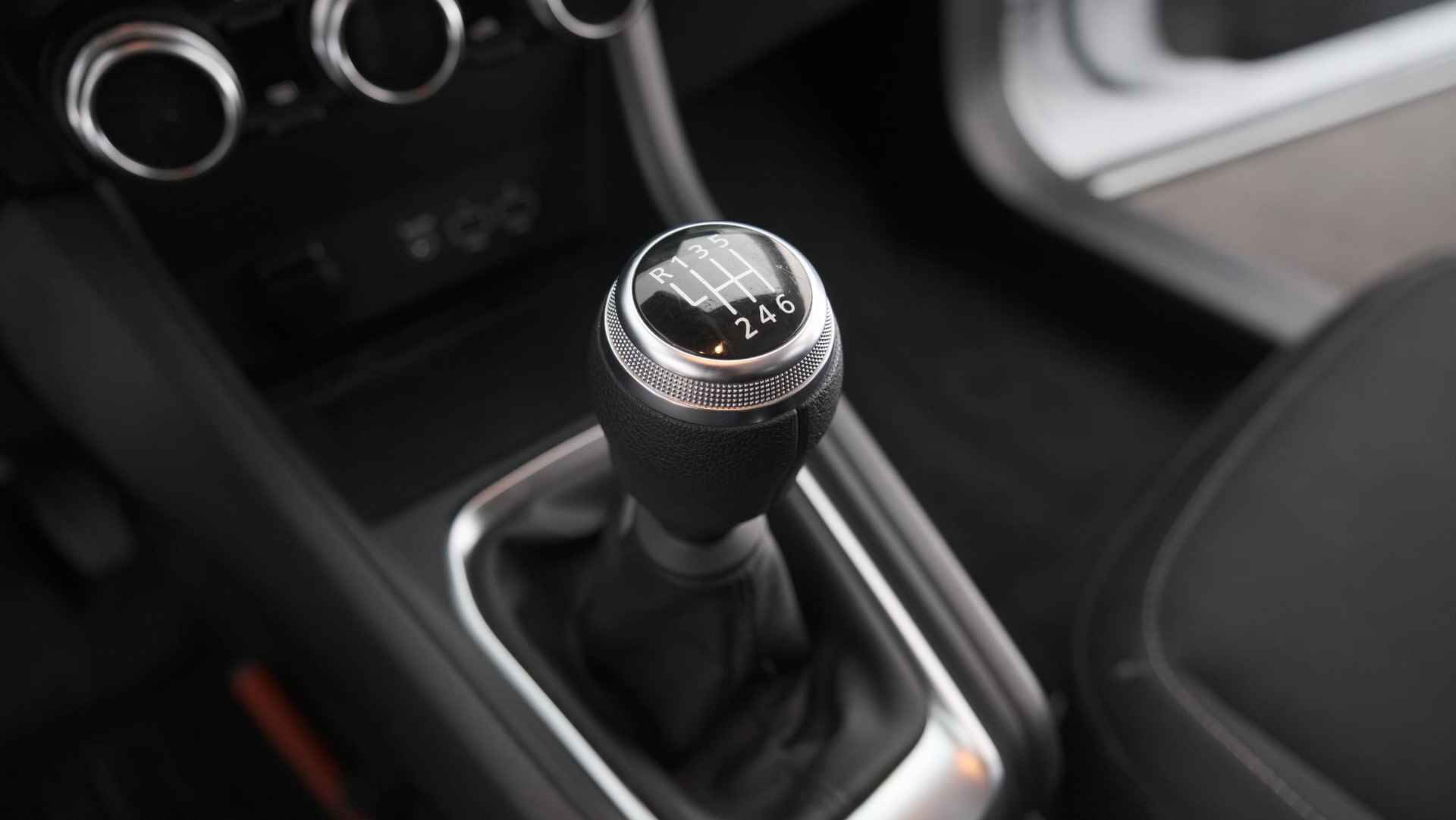 Renault Captur TCe 90 Zen | Camera | Apple Carplay | Parkeersensoren | Climate Control - 39/74