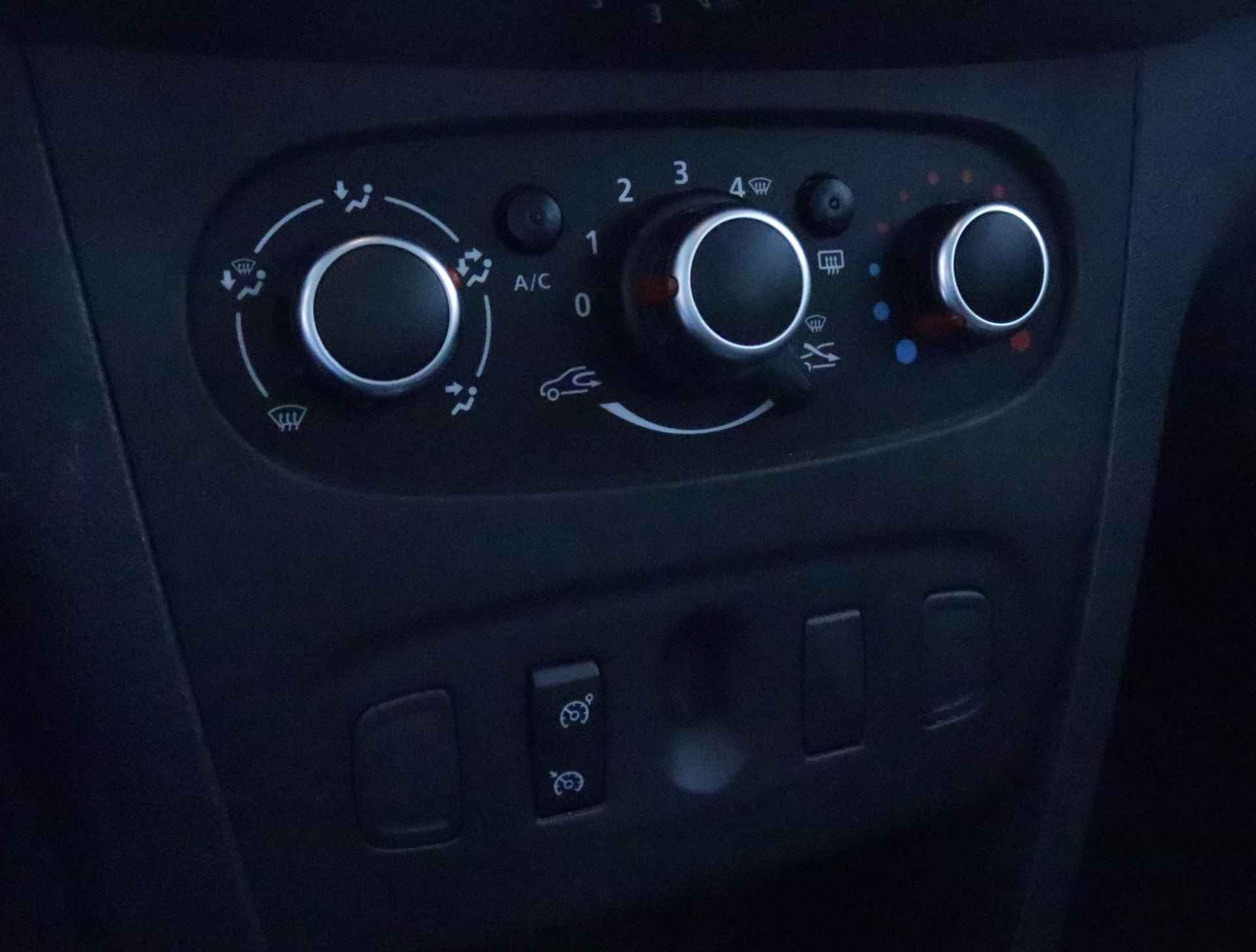 Dacia Sandero 0.9 TCe 90 Bi-Fuel Ambiance Airco/Bluetooth/Cruisecontrol - 8/20