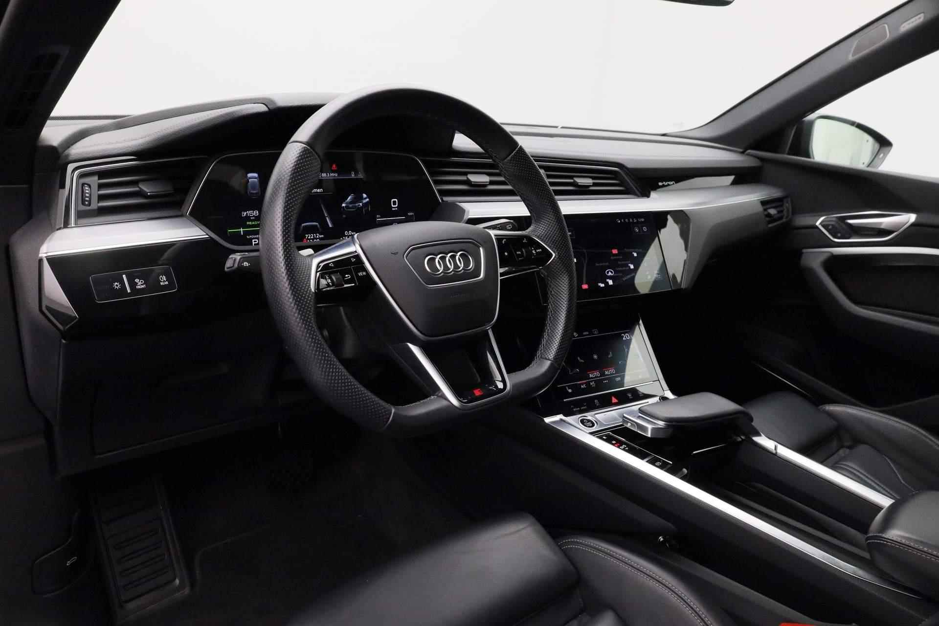 Audi e-tron 50 quattro S edition 71 kWh 313PK | Pano | Trekhaak | B&O | Valcona leer | Zwart optiek | Camera | 21 inch | Keyless - 2/49
