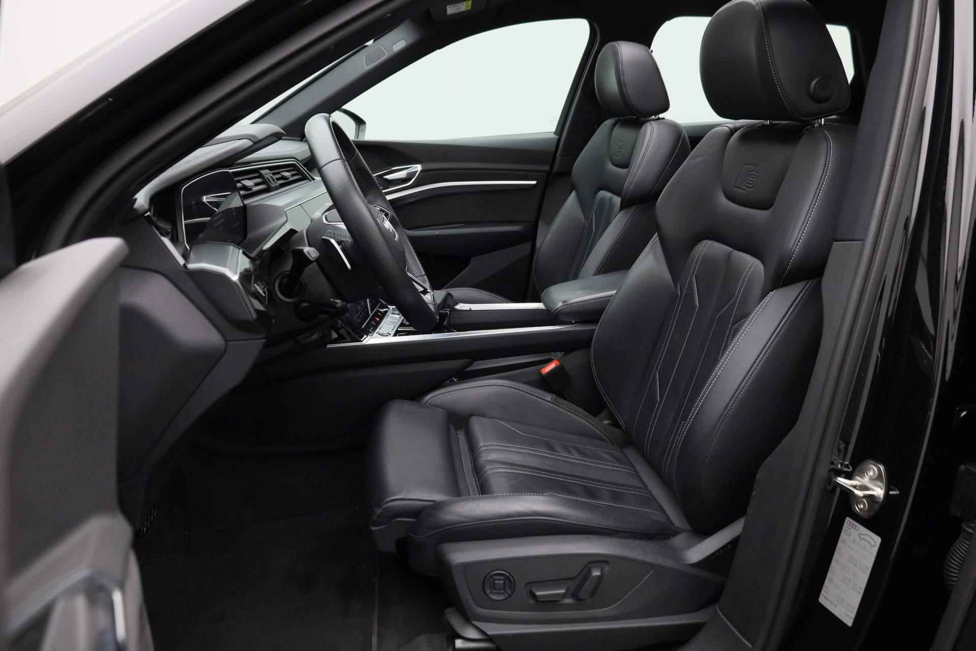 Audi e-tron 50 quattro S edition 71 kWh 313PK | Pano | Trekhaak | B&O | Valcona leer | Zwart optiek | Camera | 21 inch | Keyless - 28/49