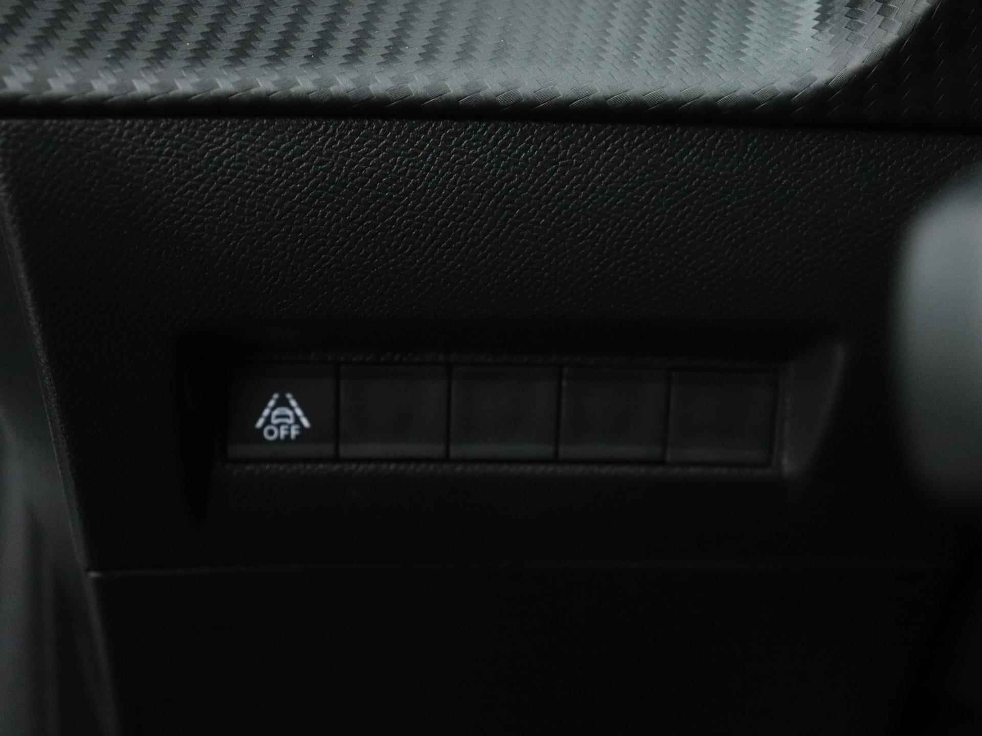 Peugeot 208 GT 100pk Automaat | Navigatie | Camera | Licht Metalen Velgen 17"| Sportstoelen | Parkeersensoren Voor/ Achter - 24/37
