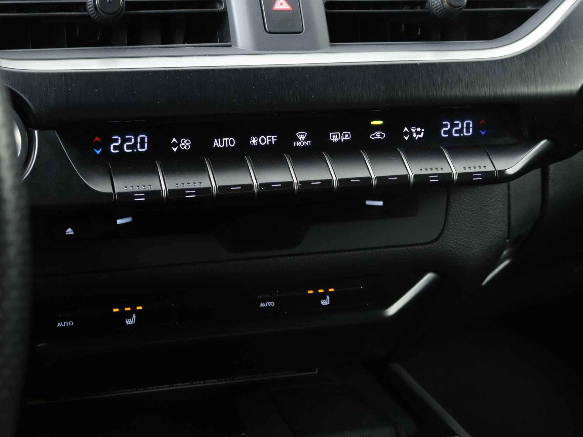 Lexus UX 250h F Sport Line Limited | Elektrische Achterklep | Triple Led | Draadloze Telefoonlader | - 10/39