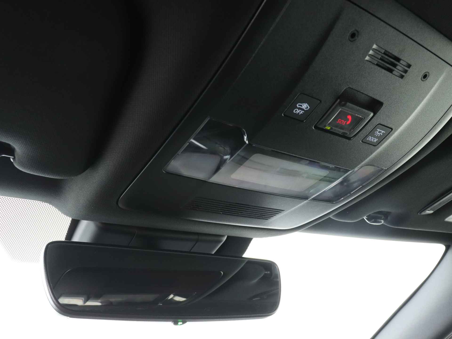 Lexus UX 250h F Sport Line Limited | Elektrische Achterklep | Triple Led | Draadloze Telefoonlader | - 27/39