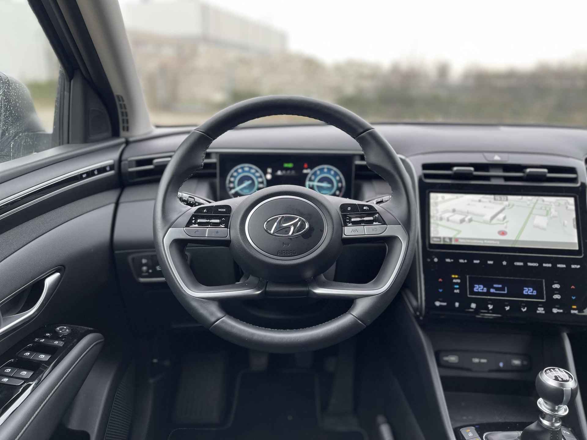 Hyundai Tucson 1.6 T-GDI MHEV Premium | Vol-Leder | Digitaal Instrumentenpaneel | Adapt. Cruise Control | Apple Carplay/Android Auto | Stoelverwarming | Dodehoek Detectie | 360° Camera | Rijklaarprijs! - 14/29