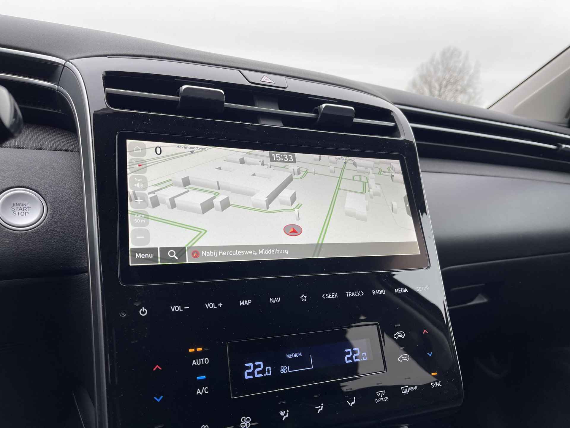 Hyundai Tucson 1.6 T-GDI MHEV Premium / PRIJS = RIJKLAAR! / Vol-Leder | Digitaal Instrumentenpaneel | Adapt. Cruise Control | Apple Carplay/Android Auto | Stoelverwarming | Dodehoek Detectie | 360° Camera - 16/29