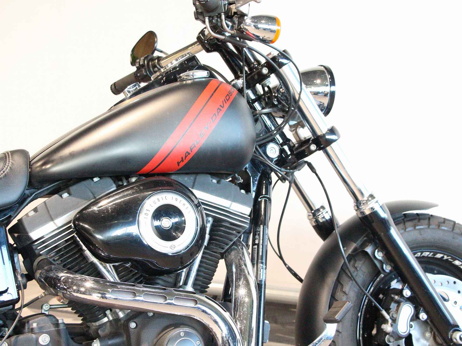 Harley-Davidson FXDF DYNA FAT BOB - 10/11