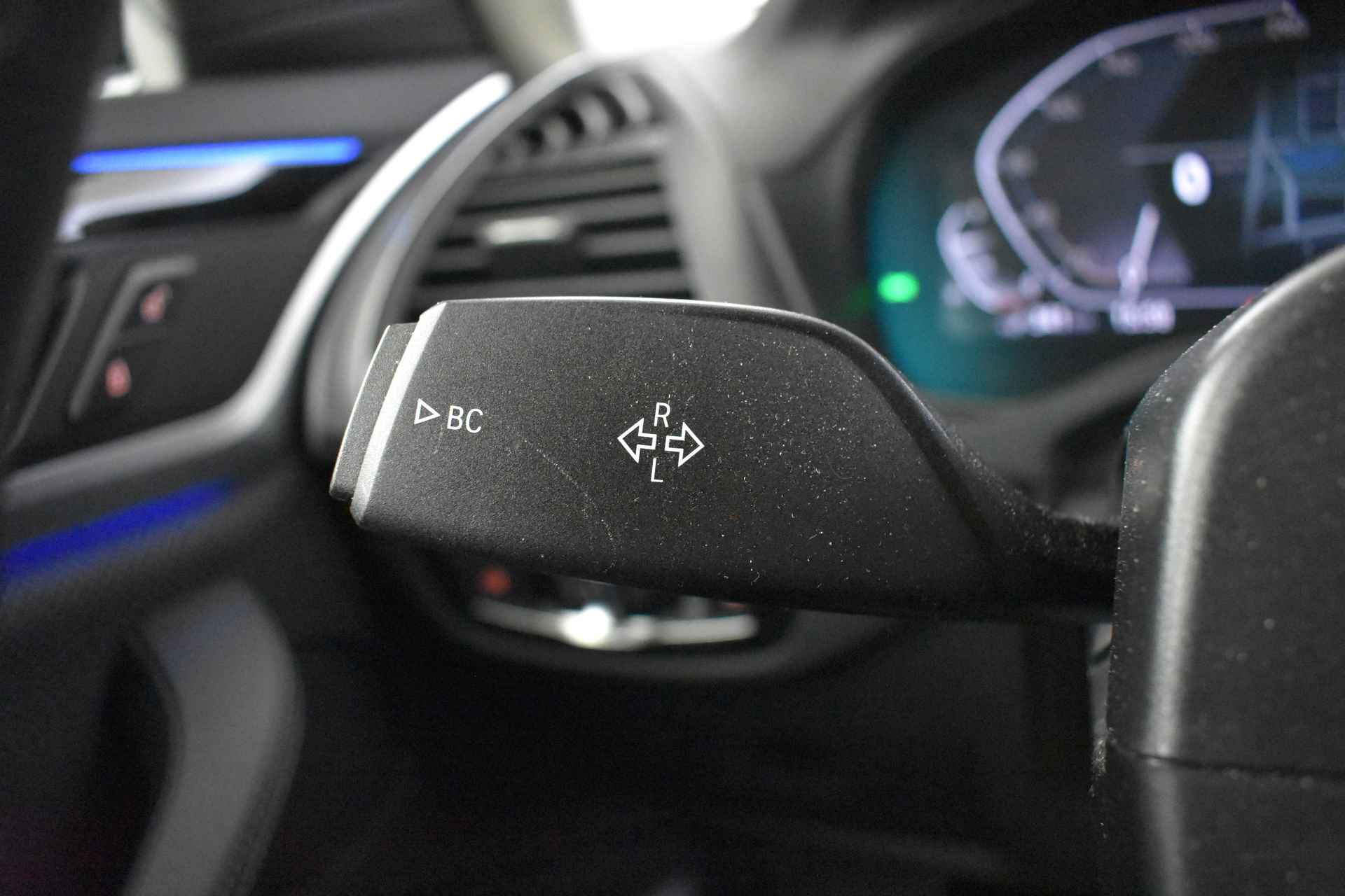 BMW X3 xDrive30e Executive xLine Automaat / Trekhaak / Sportstoelen / LED / Gesture Control / Live Cockpit Professional / Stoelverwarming - 35/48