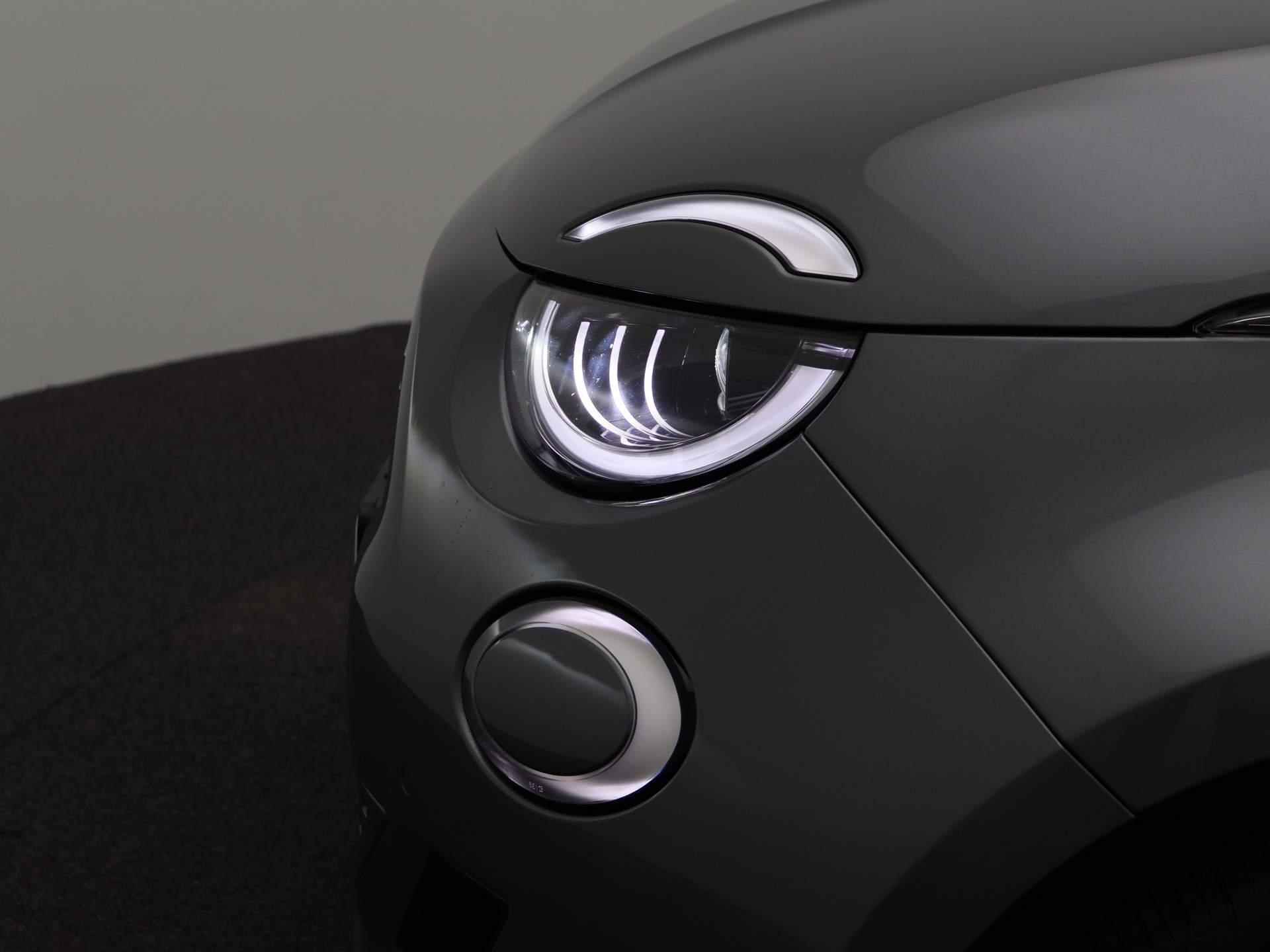 Fiat 500e C La Prima 42 kWh | Leder | Navi | ECC | PDC | LMV | LED | Cam | - 12/36