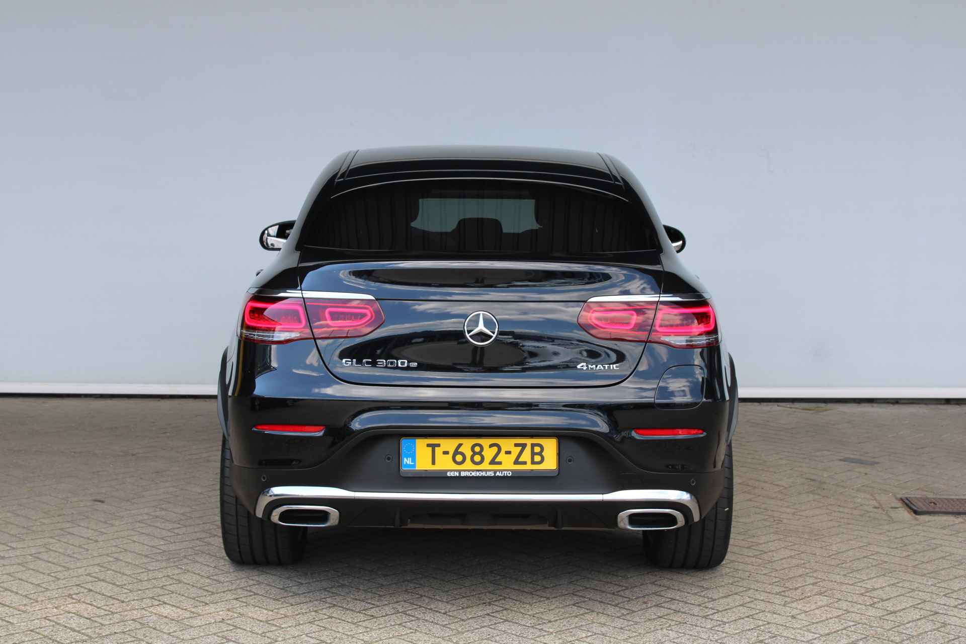 Mercedes-Benz GLC Coupé 300e 4MATIC Business Solution Luxury Amg I Widescreen I Elektr. Trekhaak | Elektr. achterklep | - 7/34