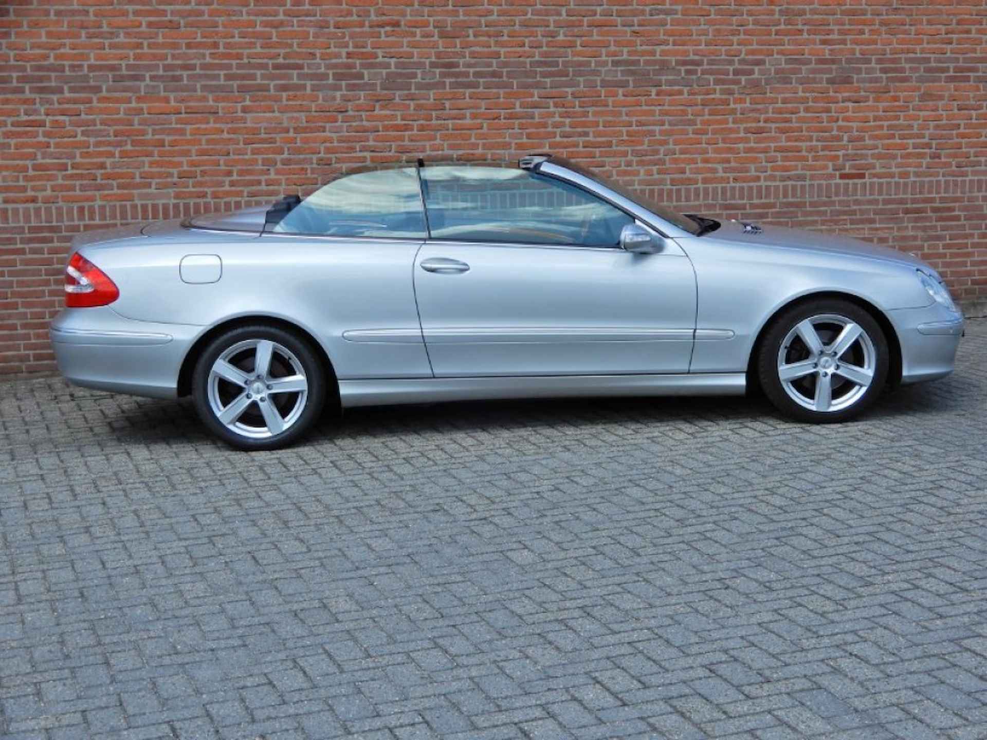 MERCEDES-BENZ Clk 320 CABRIOLET ELEGANCE automaat - 20/21