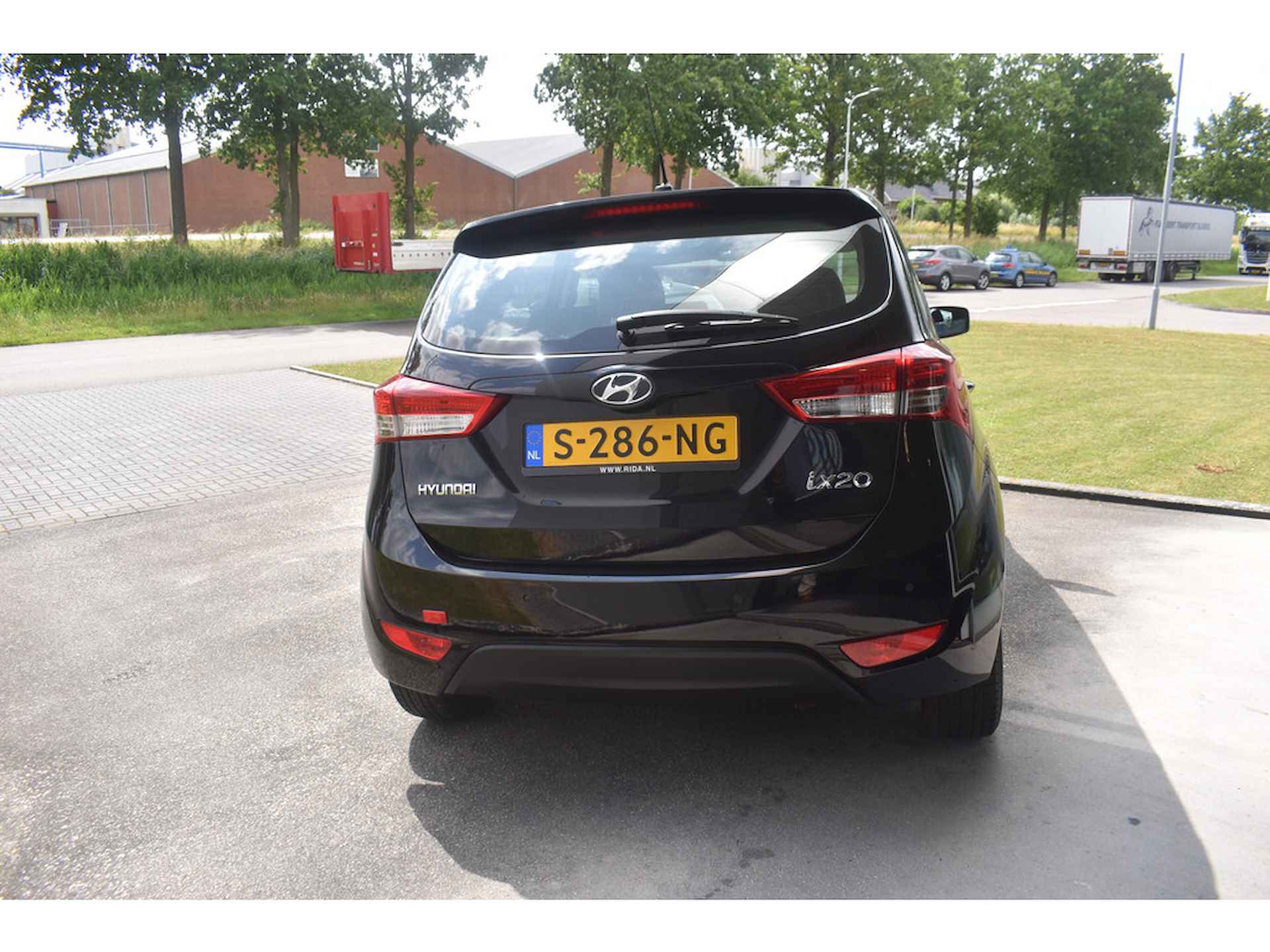 Hyundai ix20 1.6i i-Motion Automaat - 9/45