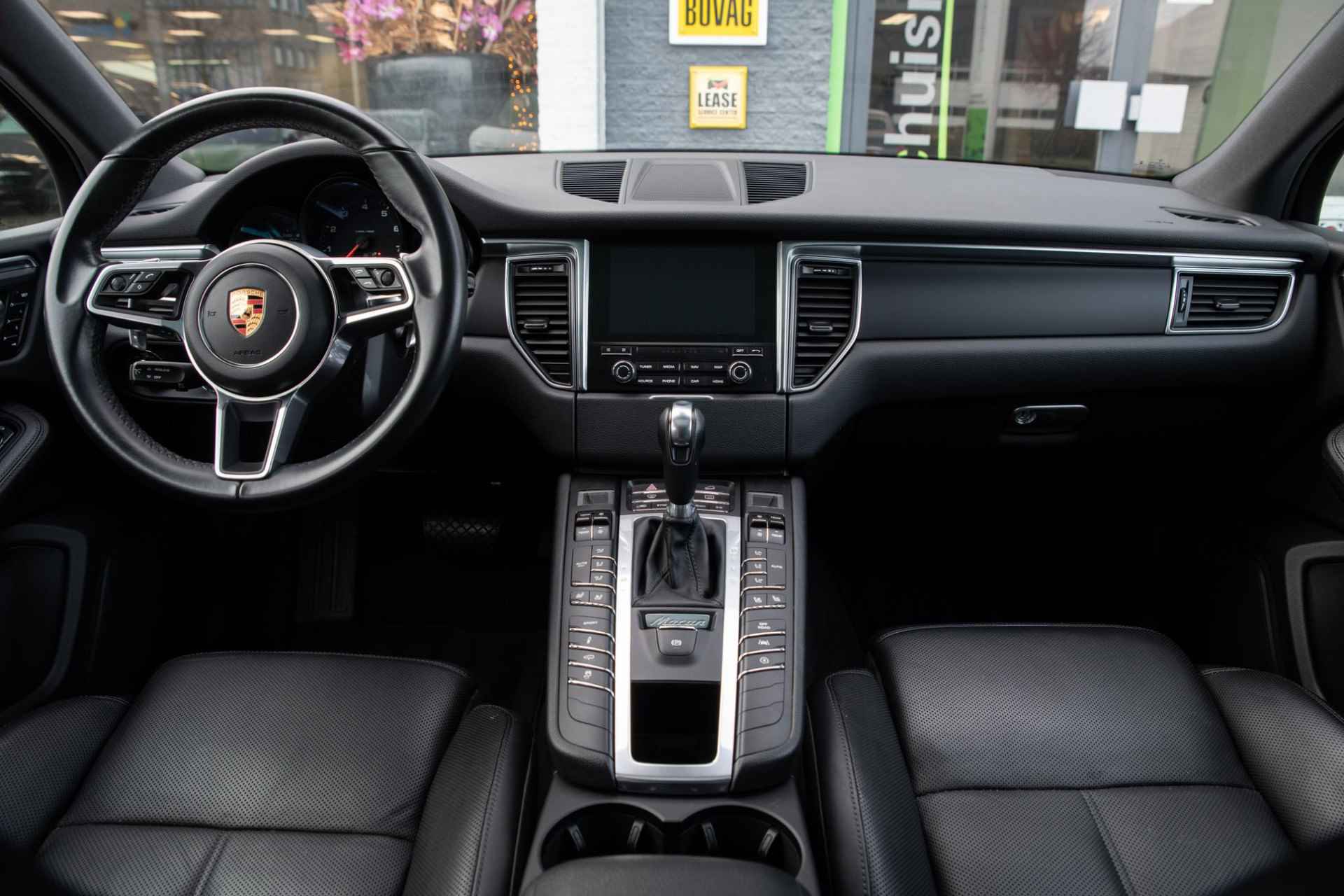 Porsche Macan 2.0 / PANODAK / LUCHTVERING - 21/51