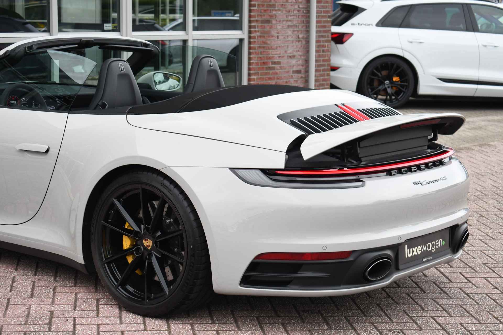 Porsche 911 Cabriolet 3.0 Carrera 4S 450pk Ceramic | Kreide | Chrono | Sportuitlaat | Bose - 34/85