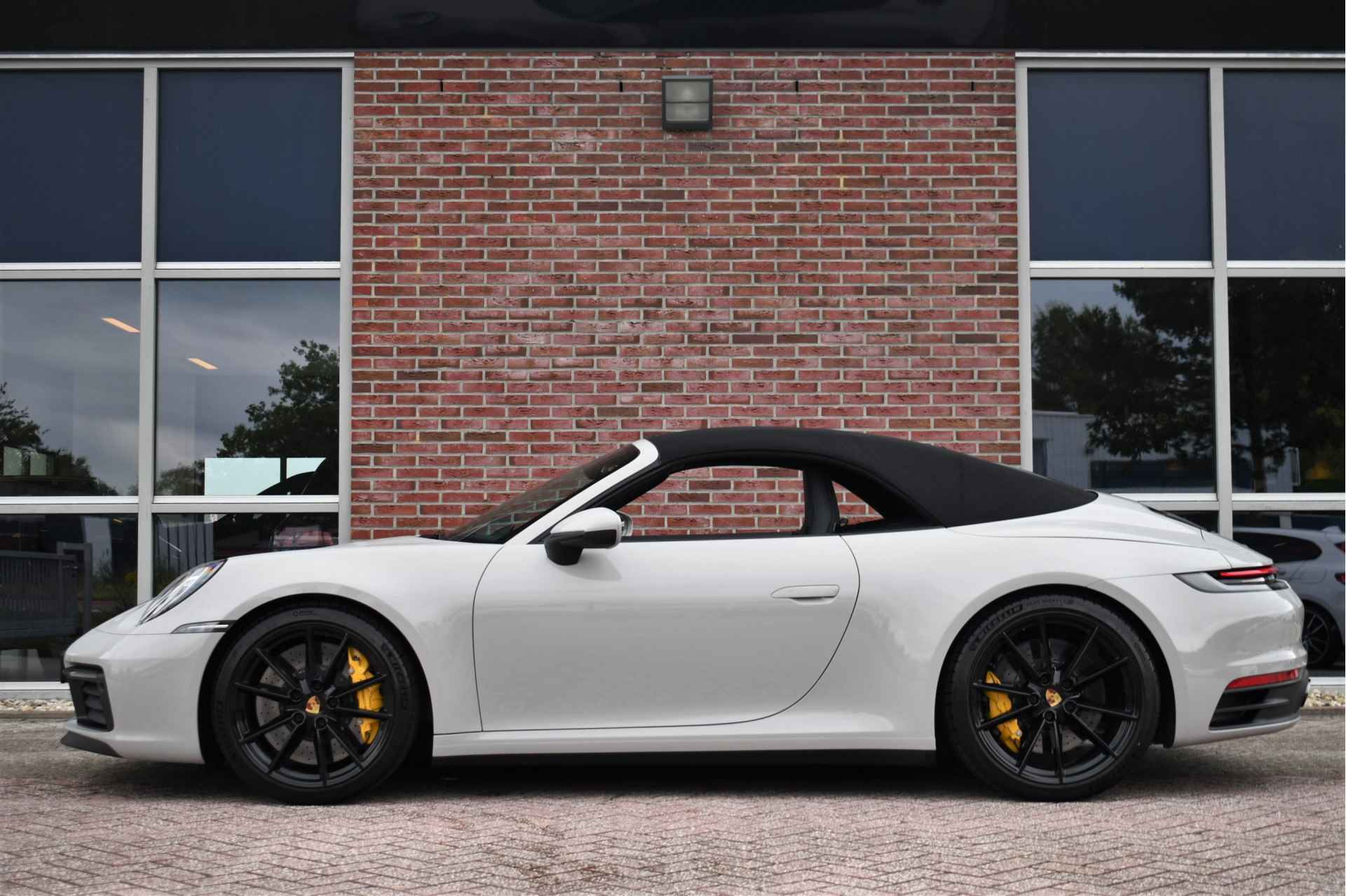 Porsche 911 Cabriolet 3.0 Carrera 4S 450pk Ceramic | Kreide | Chrono | Sportuitlaat | Bose - 43/85