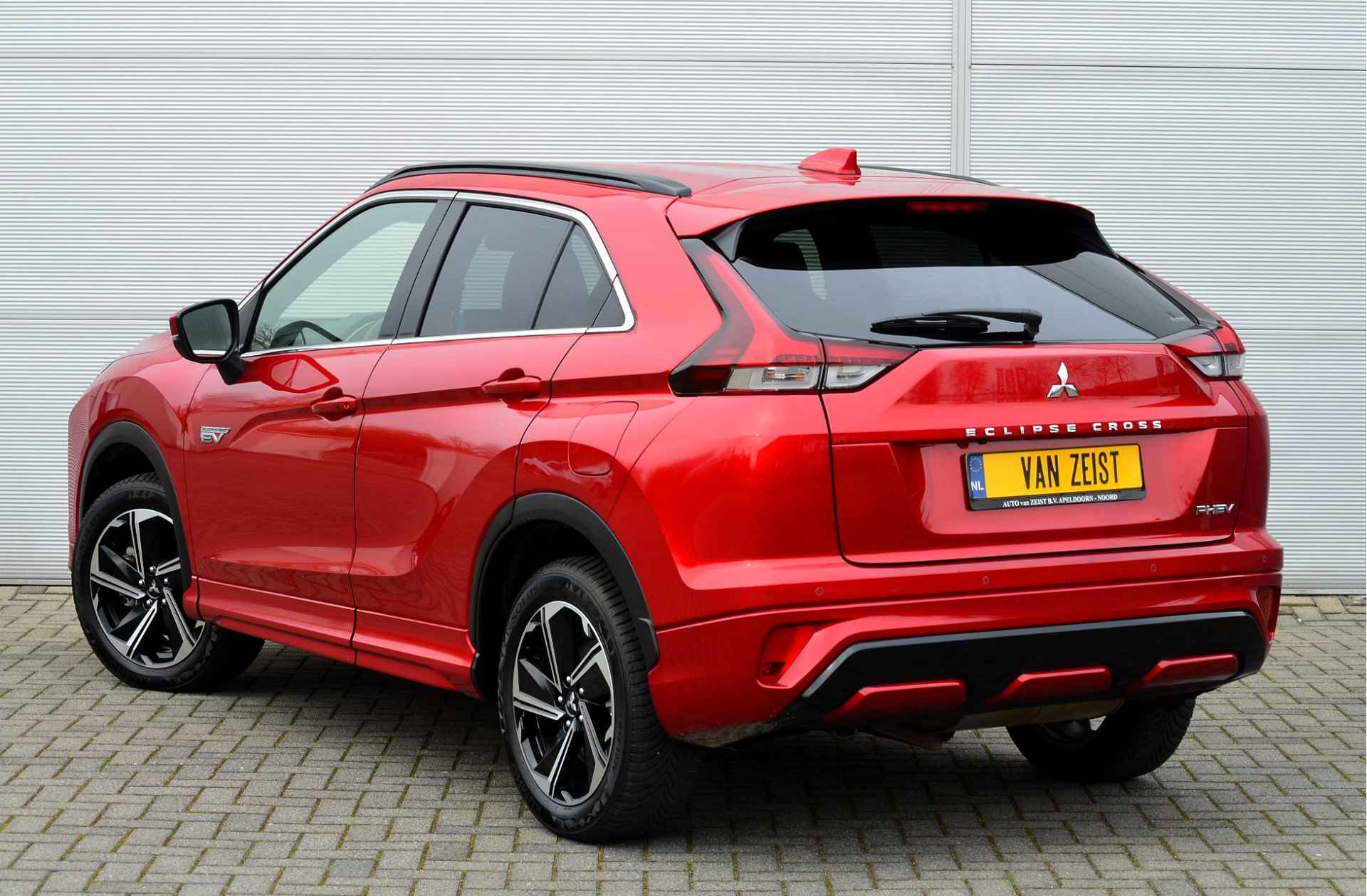 Mitsubishi Eclipse Cross PHEV 2.4 BUSINESS EXECUTIVE 4WD | PLUG IN HYBRID | ADAPTIEF CRUISE | ALL SEASON BANDEN | FABRIEKGARANTIE TOT 23-12-2027* | ALL IN RIJKLAARPRIJS - 7/45