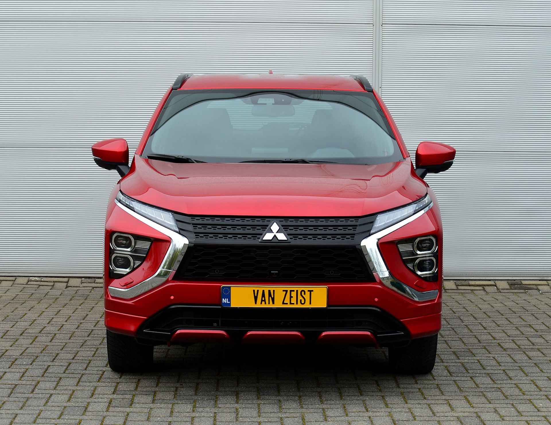 Mitsubishi Eclipse Cross PHEV 2.4 BUSINESS EXECUTIVE 4WD | PLUG IN HYBRID | ADAPTIEF CRUISE | ALL SEASON BANDEN | FABRIEKGARANTIE TOT 23-12-2027* | ALL IN RIJKLAARPRIJS - 14/45