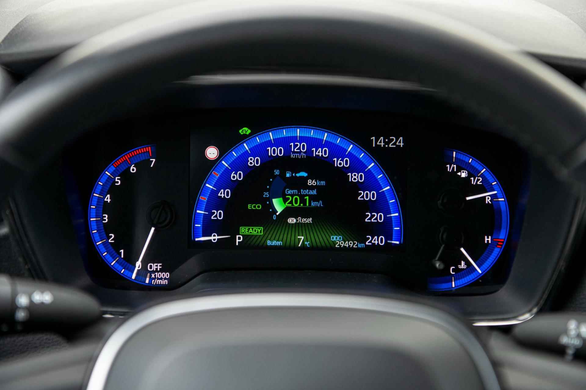 Toyota Corolla 1.8 98pk Hybrid Dynamic | Automaat | Adaptieve Cruise Control | Airco/Clima | Camera | Navi | 17" LM Velgen - 18/48