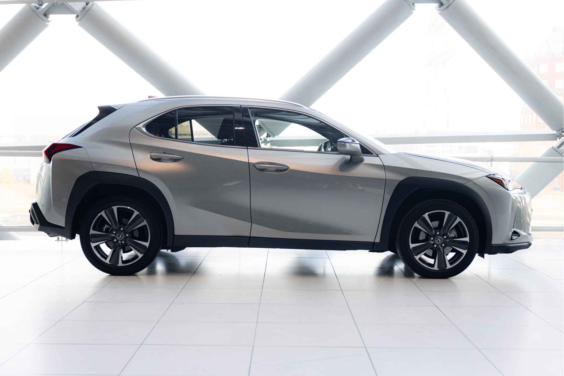 Lexus UX 250h Business Line | Trekhaak | Apple Carplay | Keyless Entry/Start | - 13/64