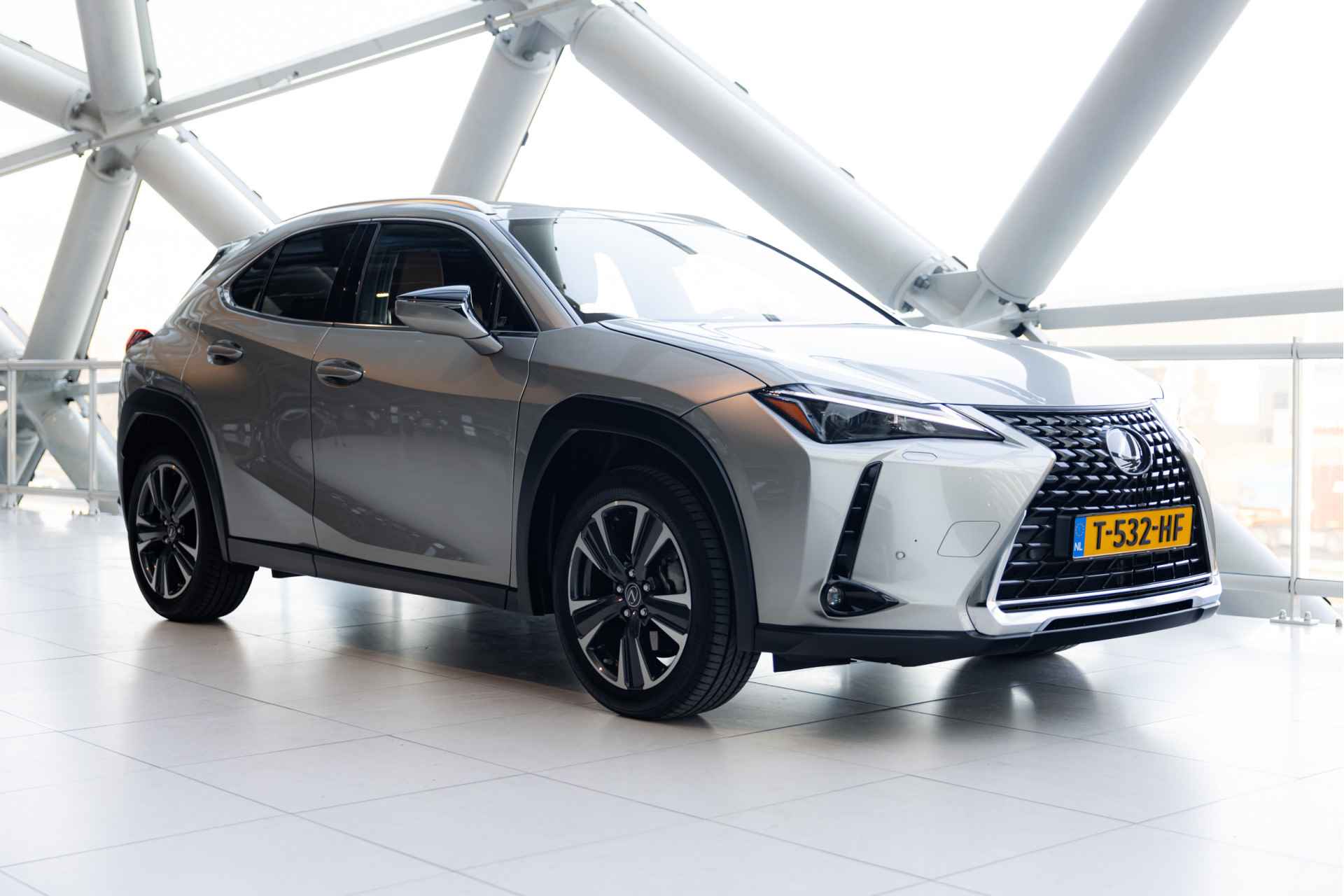 Lexus UX 250h Business Line | Trekhaak | Apple Carplay | Keyless Entry/Start | - 60/64