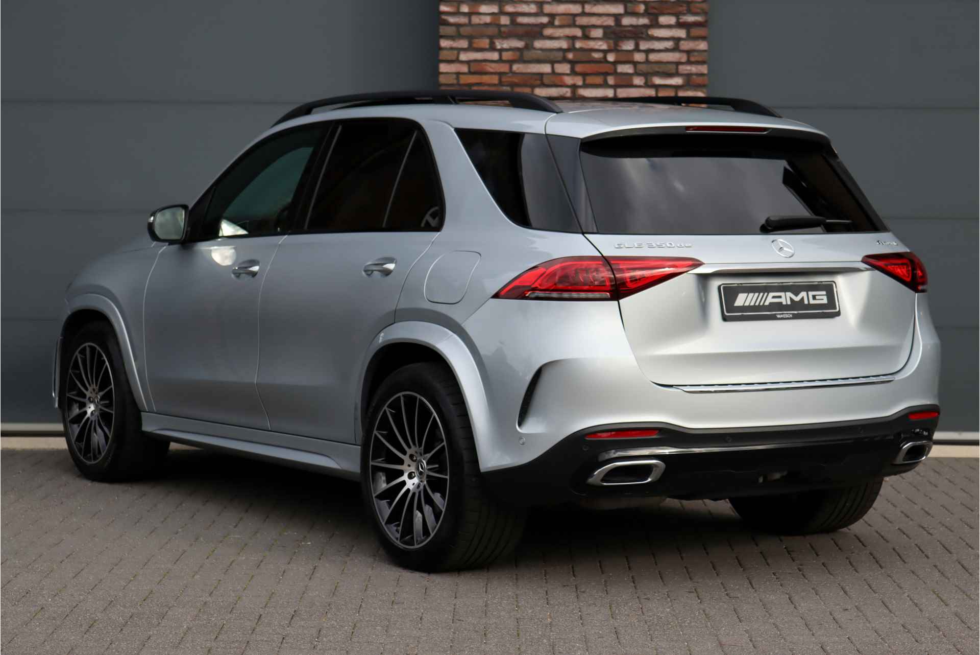 Mercedes-Benz GLE 350 de 4MATIC AMG Line Aut9 | Distronic+ | Trekhaak | Panoramadak | Burmester | Memory | Nappa Leder | Keyless Go | Surround Camera | Rijassistentiepakket | - 6/41