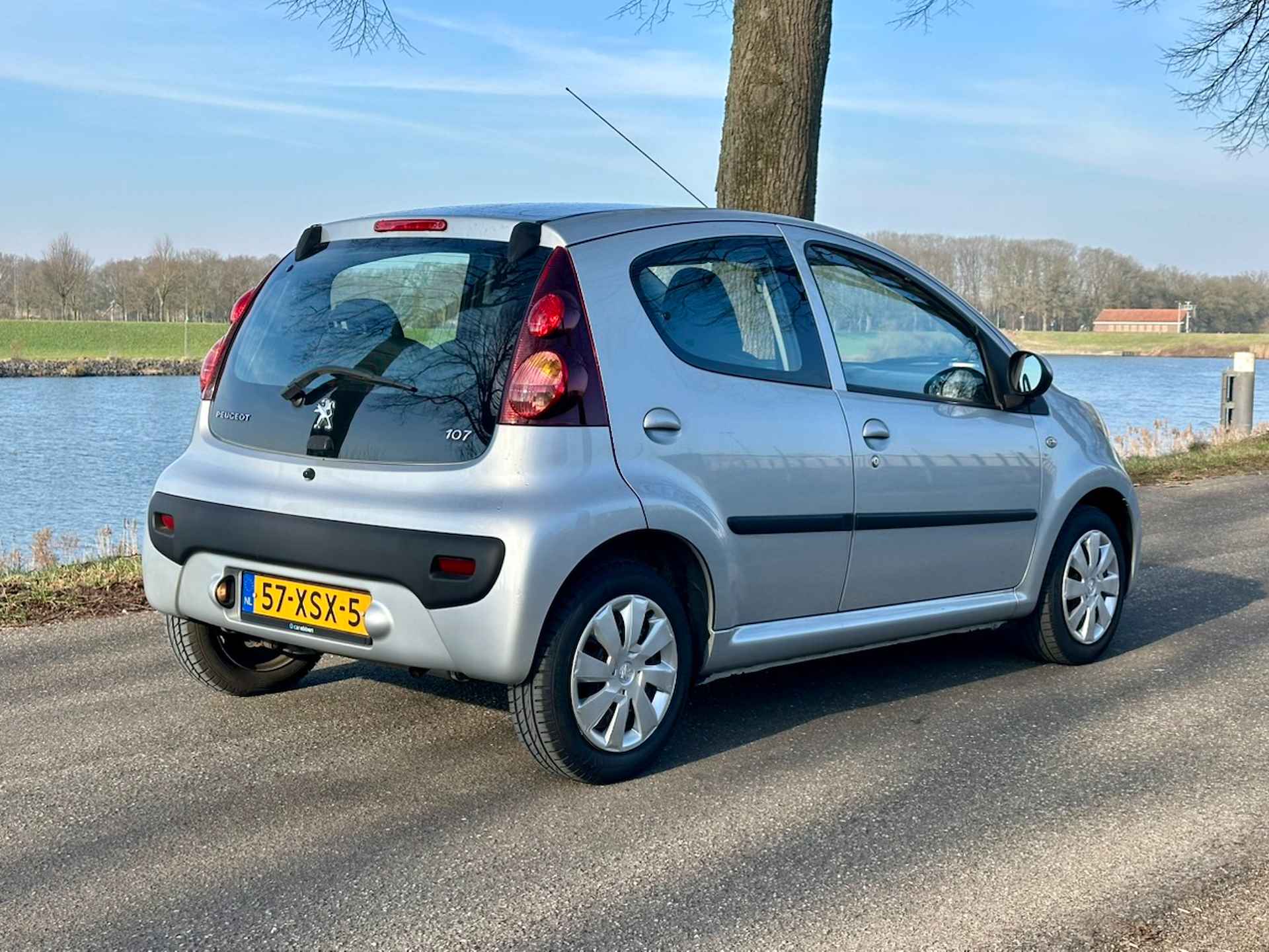 Peugeot 107 1.0 Active | Airco | 5 deurs | LED  | Centrale vergrendeling - 6/16