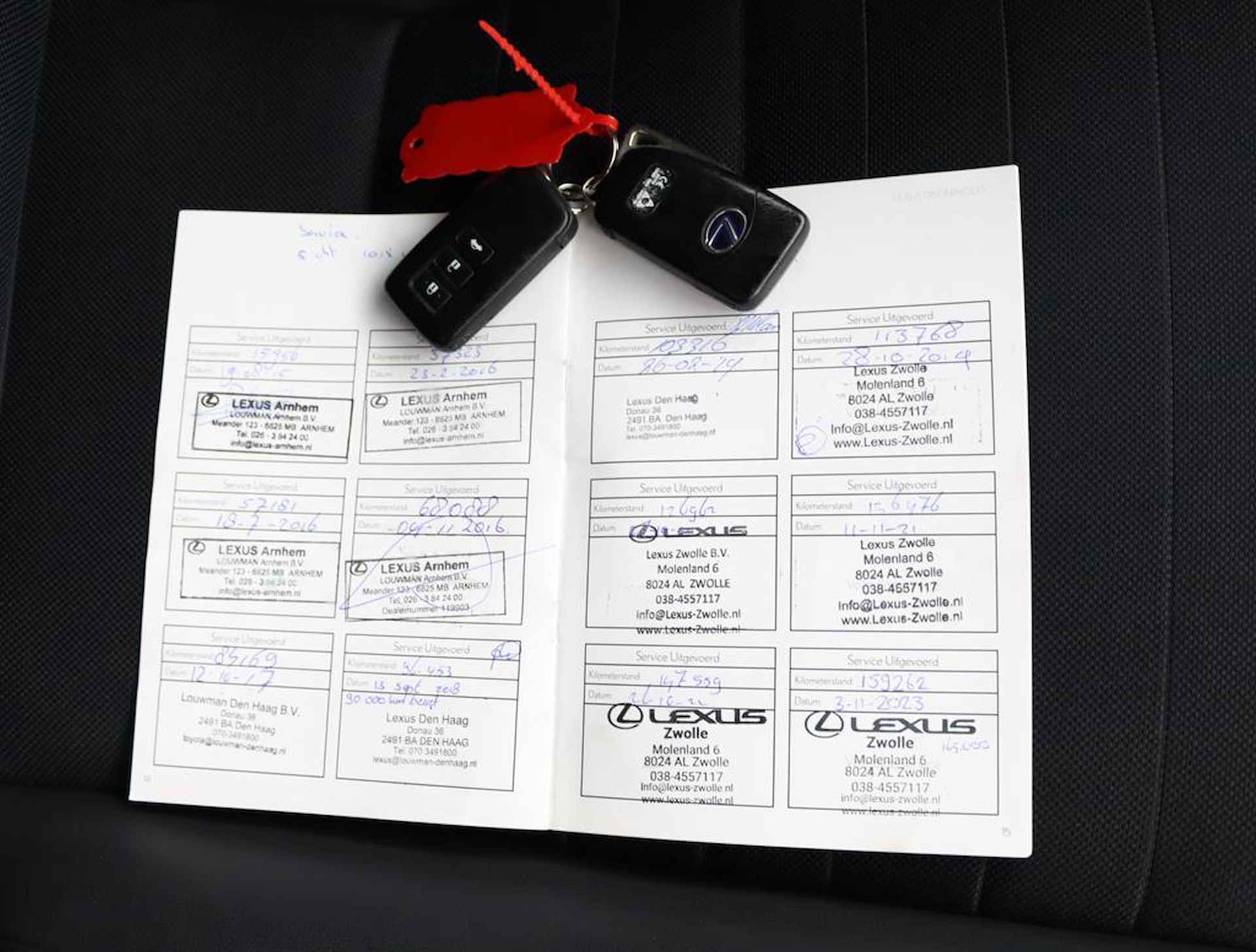 Lexus IS 300h Business Line | Dealeronderhouden | Achteruitrijcamera | 17 Inch lichtmetalen velgen - 11/54