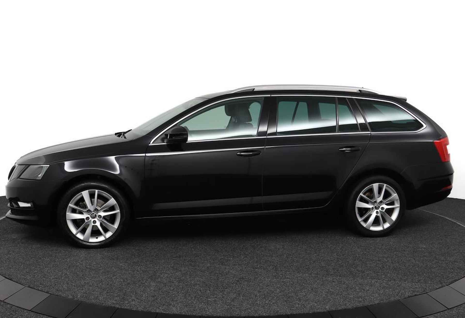 Skoda Octavia Combi 1.5 TSI 150Pk Automaat Business Edition - 3/39