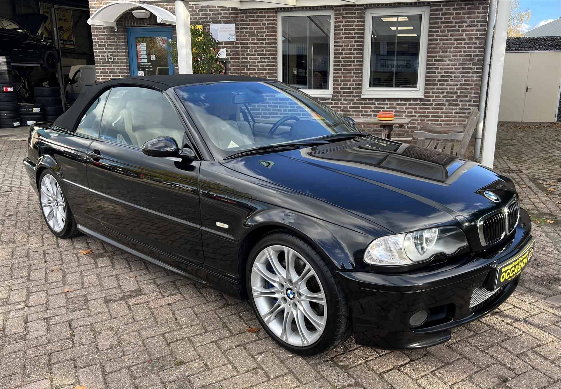 BMW 3-Serie Cabrio 330i AUT, M-pakket, Leder, Zeer mooi en origineel - 2/29