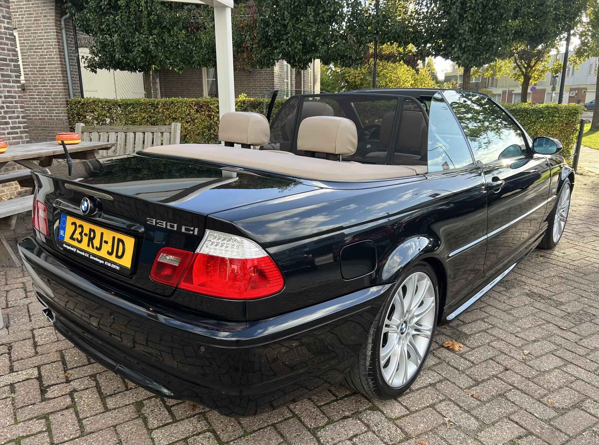 BMW 3-Serie Cabrio 330i AUT, M-pakket, Leder, Zeer mooi en origineel - 4/29