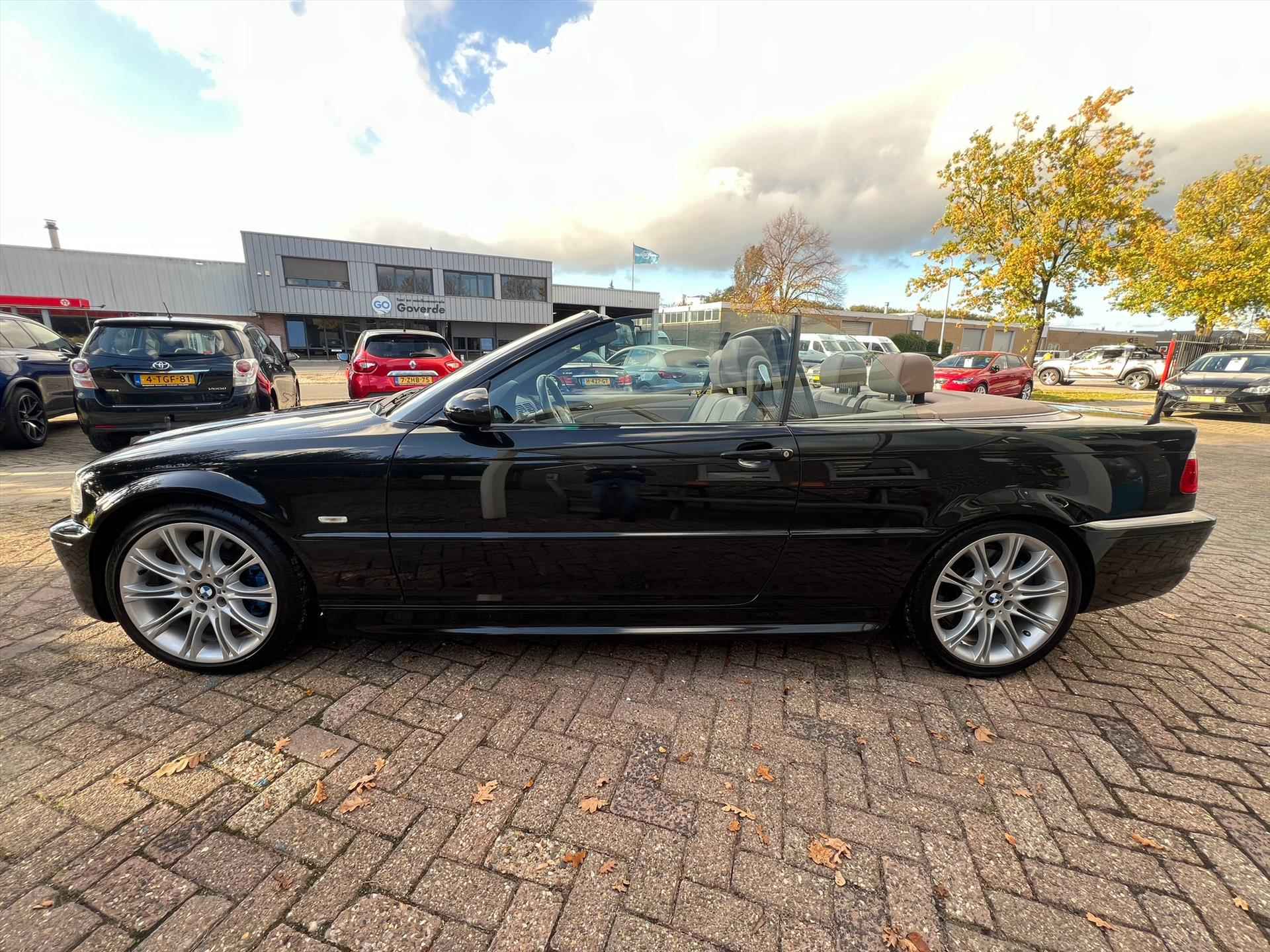 BMW 3-Serie Cabrio 330i AUT, M-pakket, Leder, Zeer mooi en origineel - 9/29