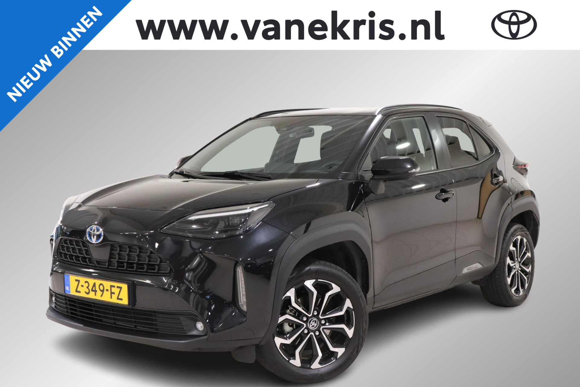 Toyota Yaris Cross 1.5 Hybrid Dynamic, Adaptive cruisecontrol, Camera, 17" velgen, Apple CarPlay / Android Auto!