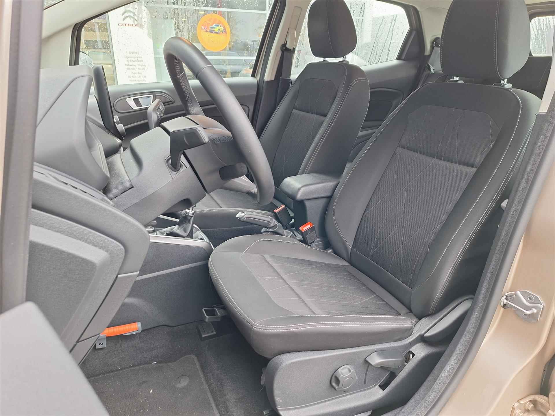 FORD Ecosport 1.0 EcoBoost 125pk Trend Ultimate | Navigatie | Airco | Parkeersensoren Achter | MAAR 21000 KILOMETER!!!| - 20/32