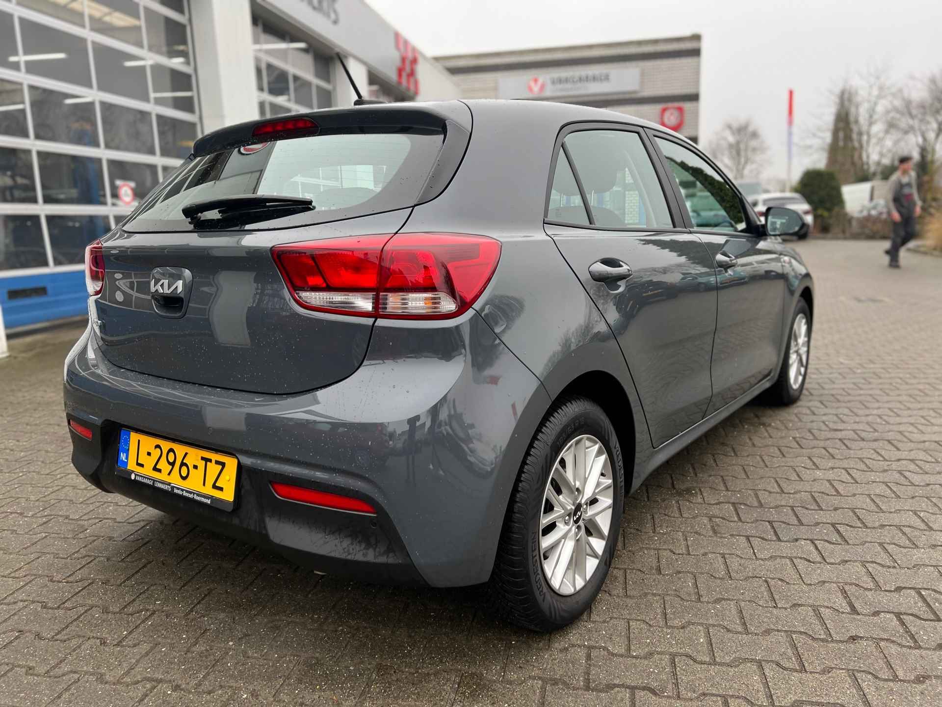 Kia Rio 1.0 T-GDi MHEV DynamicLine (BOVAG/RIJKLAARPRIJS) - 9/25