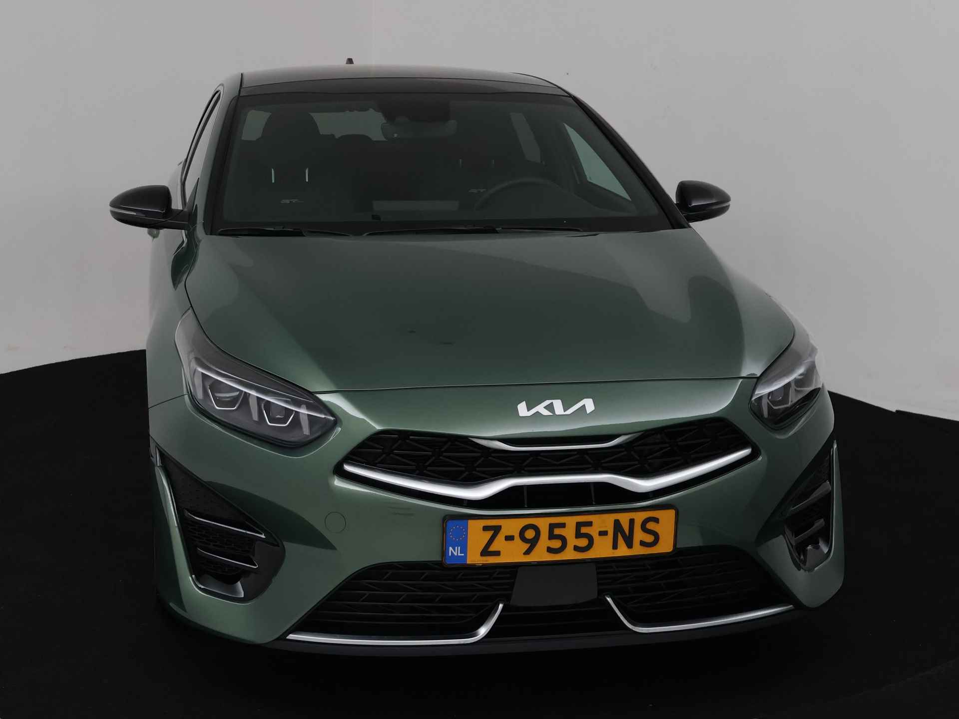 Kia Ceed 1.0 T-GDi GT-Line | Panoramadak | LM velgen | Navigatie | Camera | Parkeersensoren | Dodehoek Ass. | Beschikbaar per 10-01-2025 - 28/42