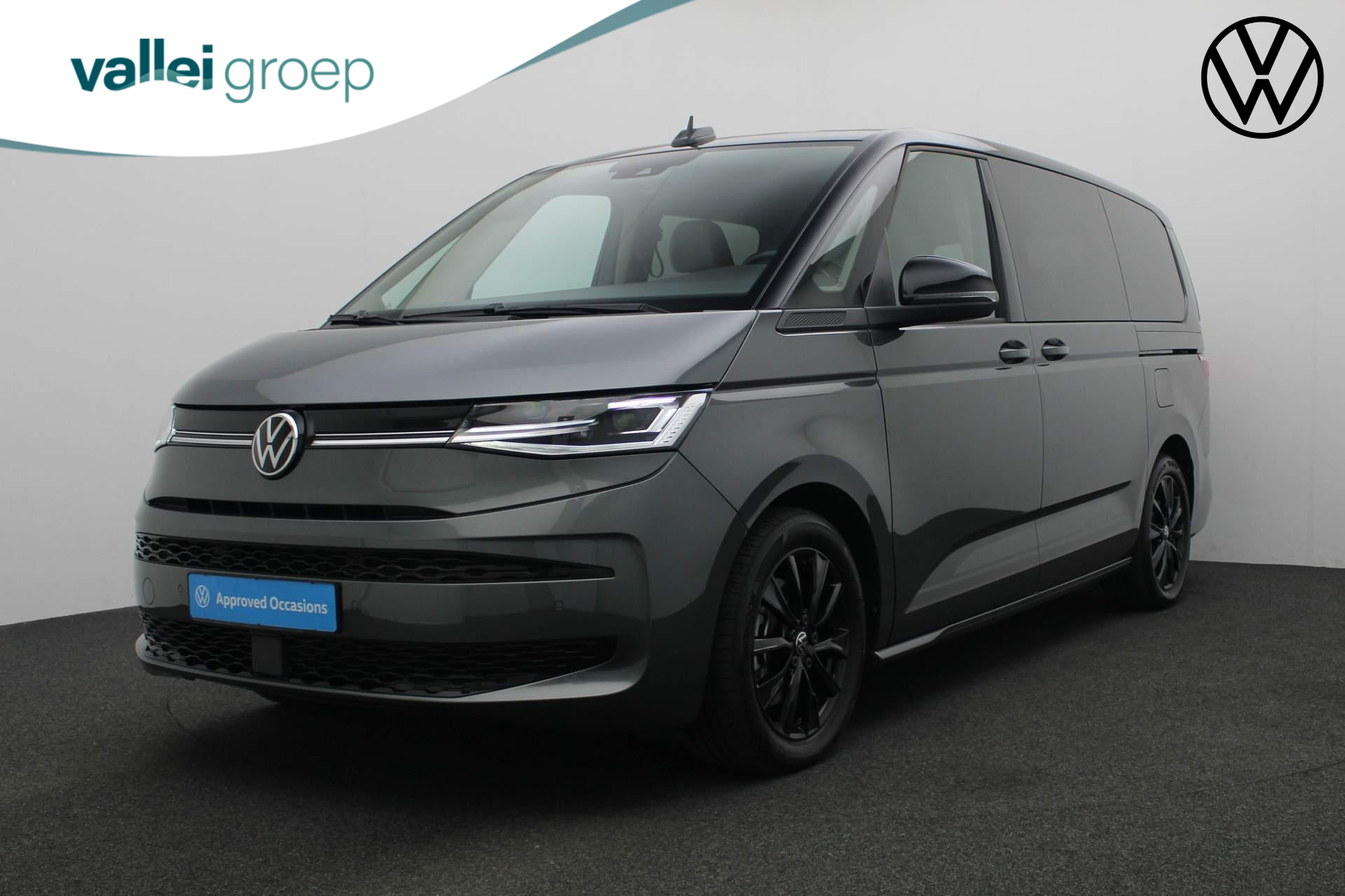 Volkswagen Multivan 1.4 eHybrid 218PK DSG L2H1 Life | Trekhaak | IQ Light | Parkeersensoren voor/achter | Stoelverwarming | ACC | Keyless | Apple Carplay / Android Auto